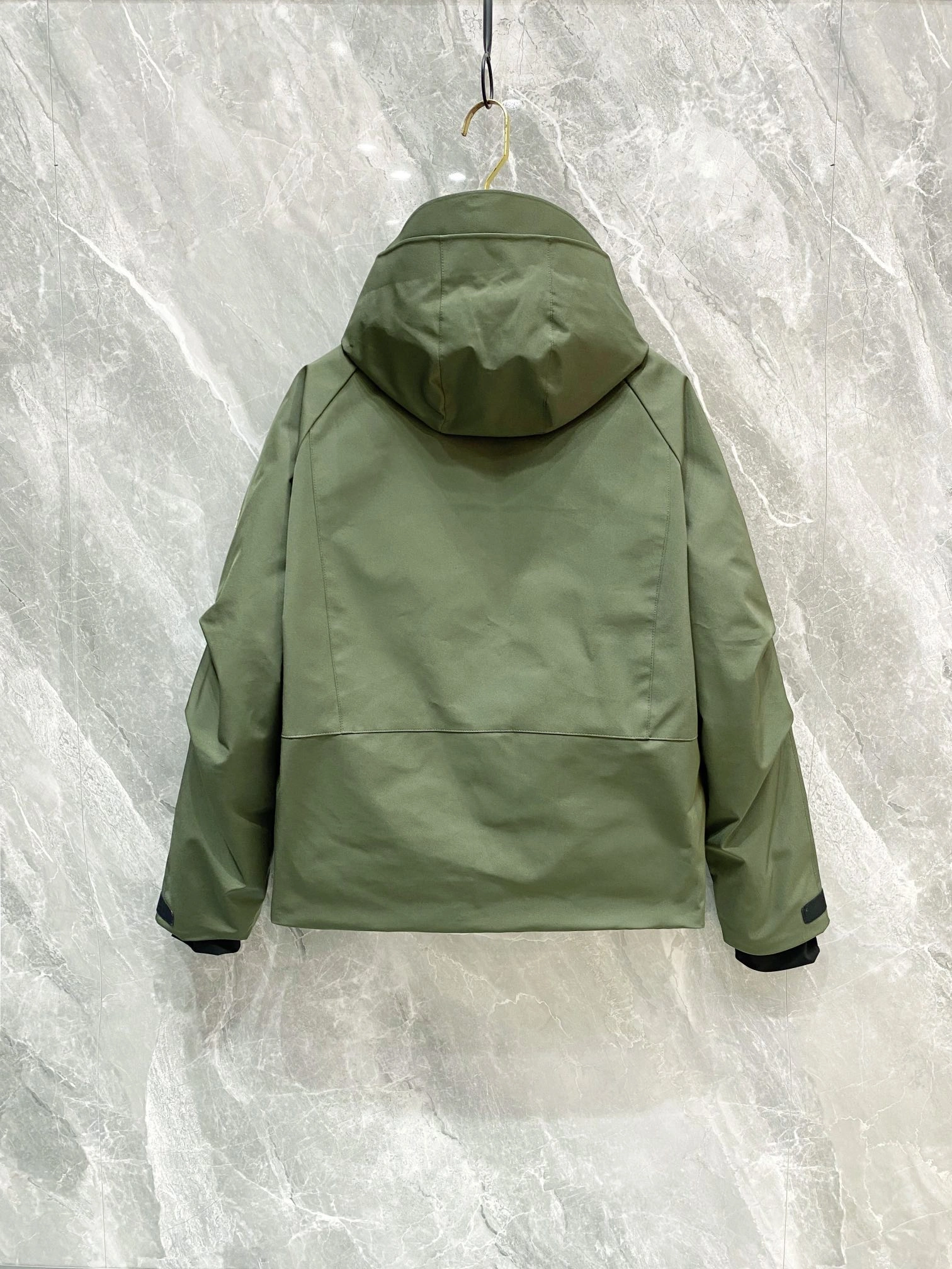 MoistureWicking Moncler Down Jackets 145912