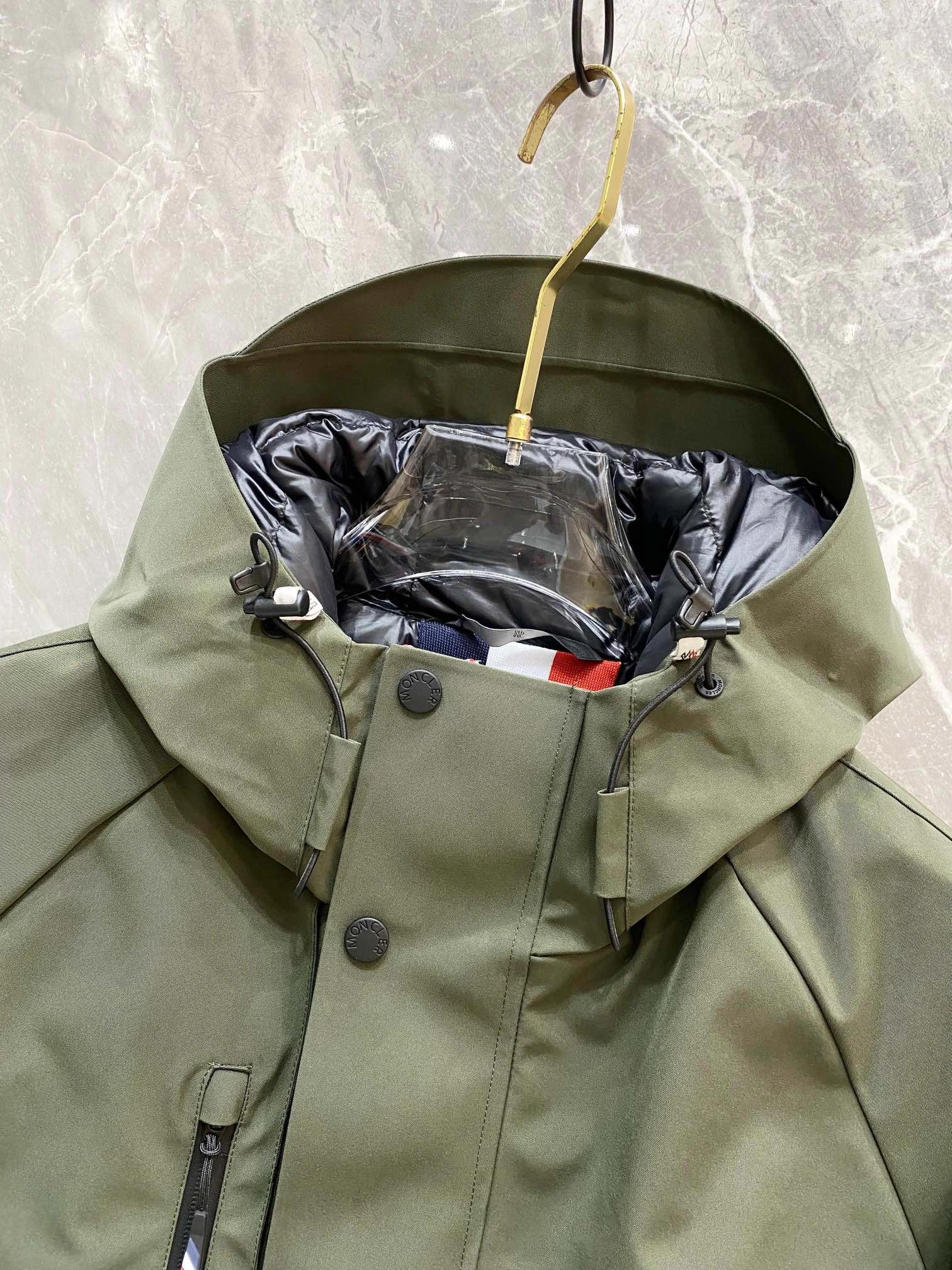 MoistureWicking Moncler Down Jackets 145912