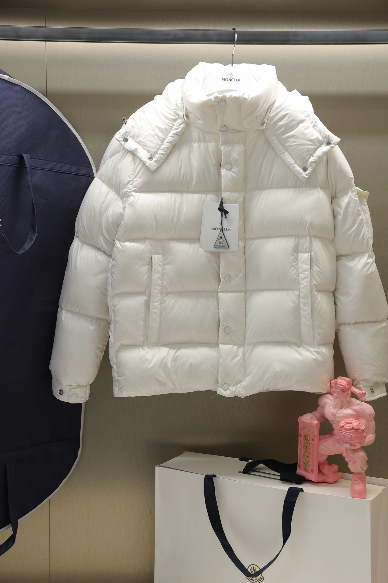 SunProtective Moncler Down Jackets 145929