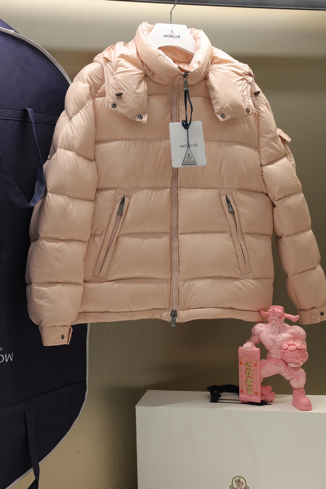 Moncler Down Jackets Comfortable 145927