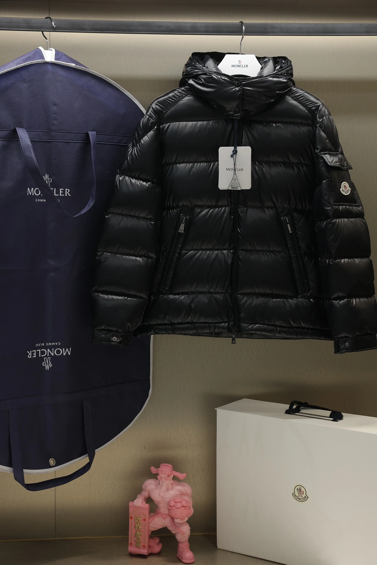 Moncler Down Jackets Lightweight 145914