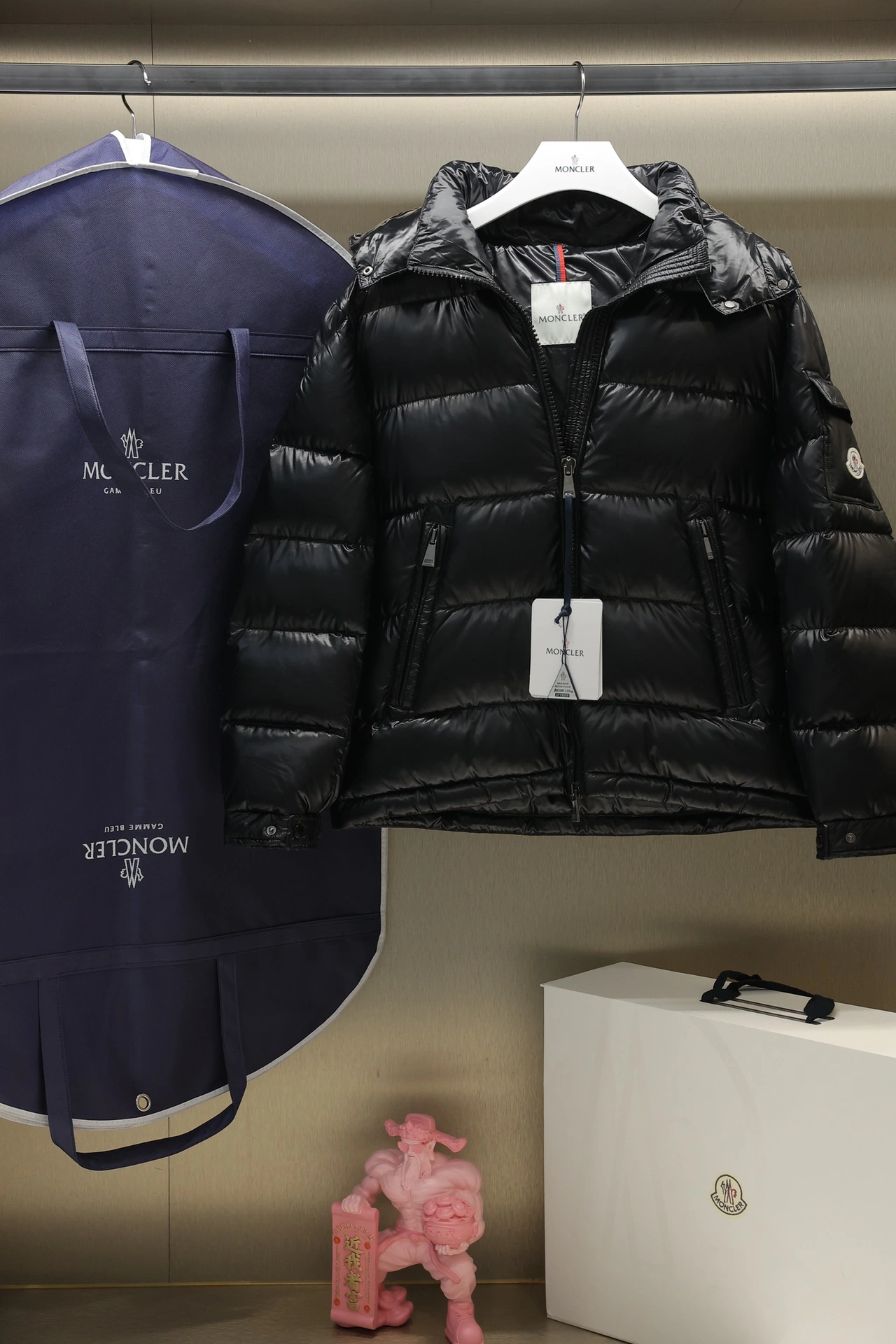 Moncler Down Jackets Lightweight 145914