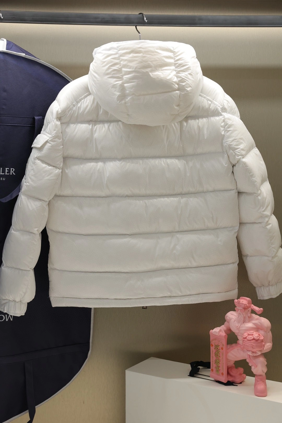 Moncler Down Jackets Contemporary 145930