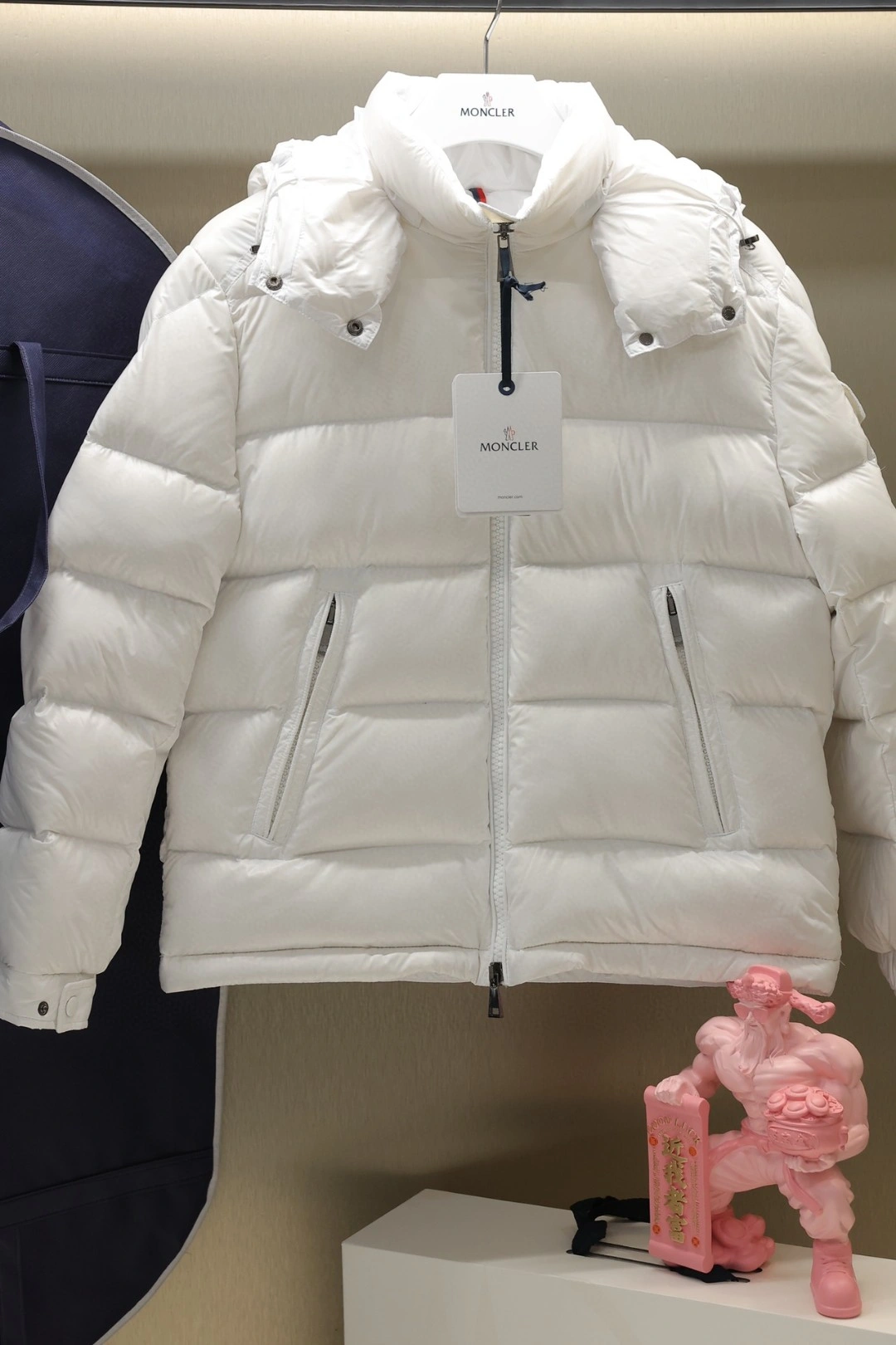 Moncler Down Jackets Contemporary 145930