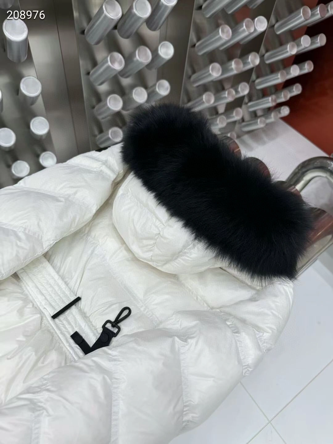 Moncler Down Jackets Resilient 145908