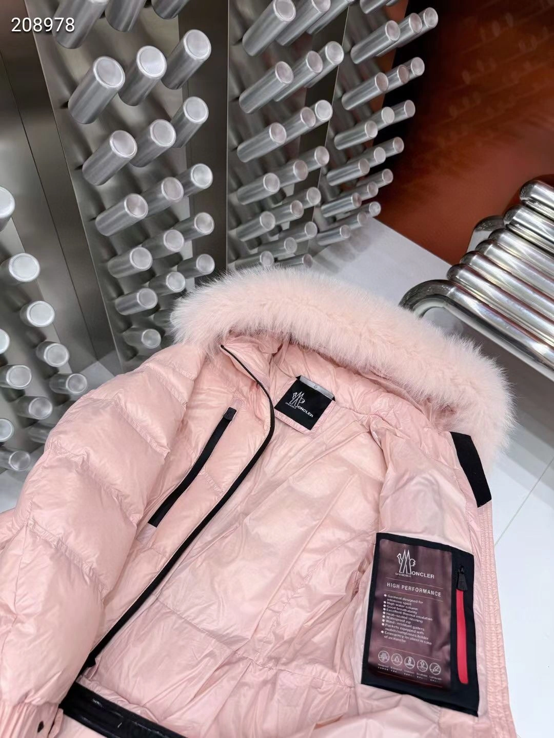 Moncler Down Jackets RelaxedFit 145898