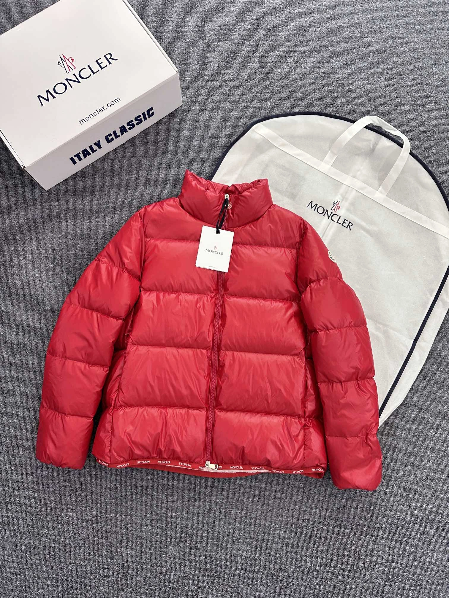 Cozy Moncler Down Jackets 145895
