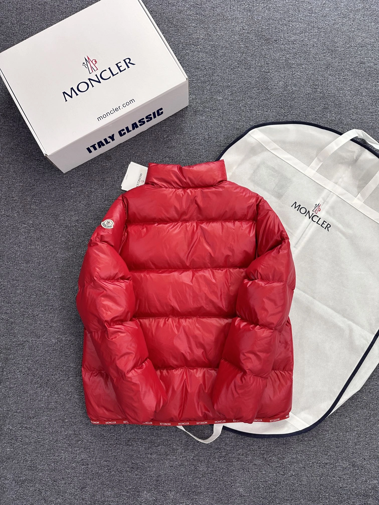 Cozy Moncler Down Jackets 145895