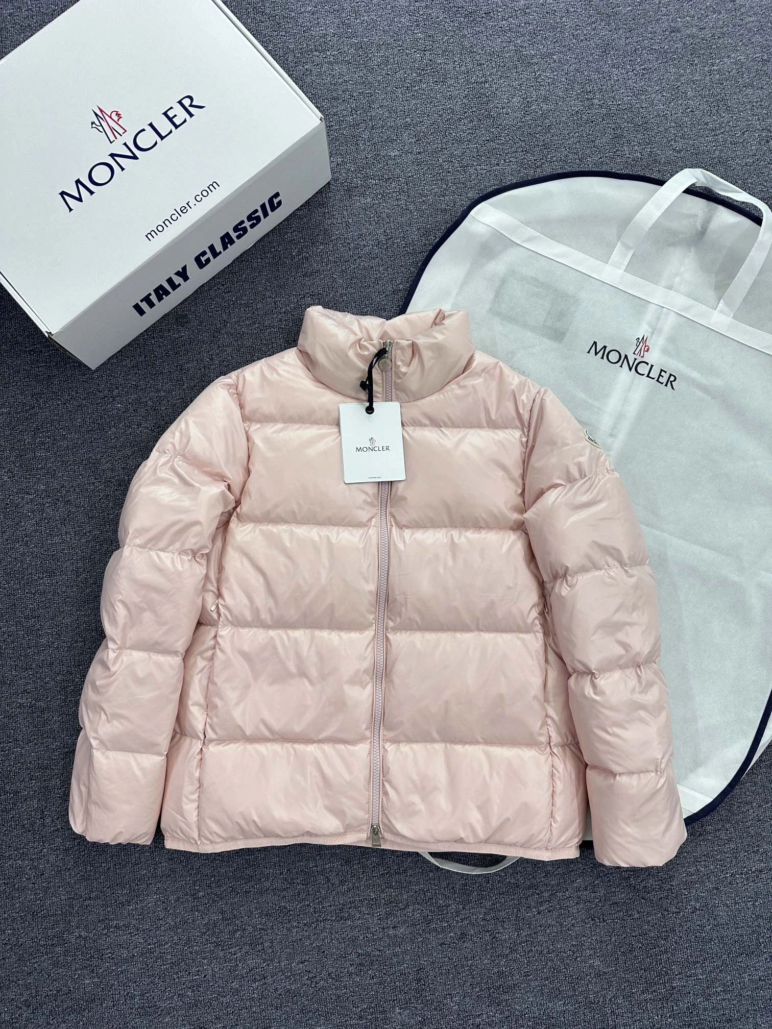 Moncler Down Jackets FastDry 145896