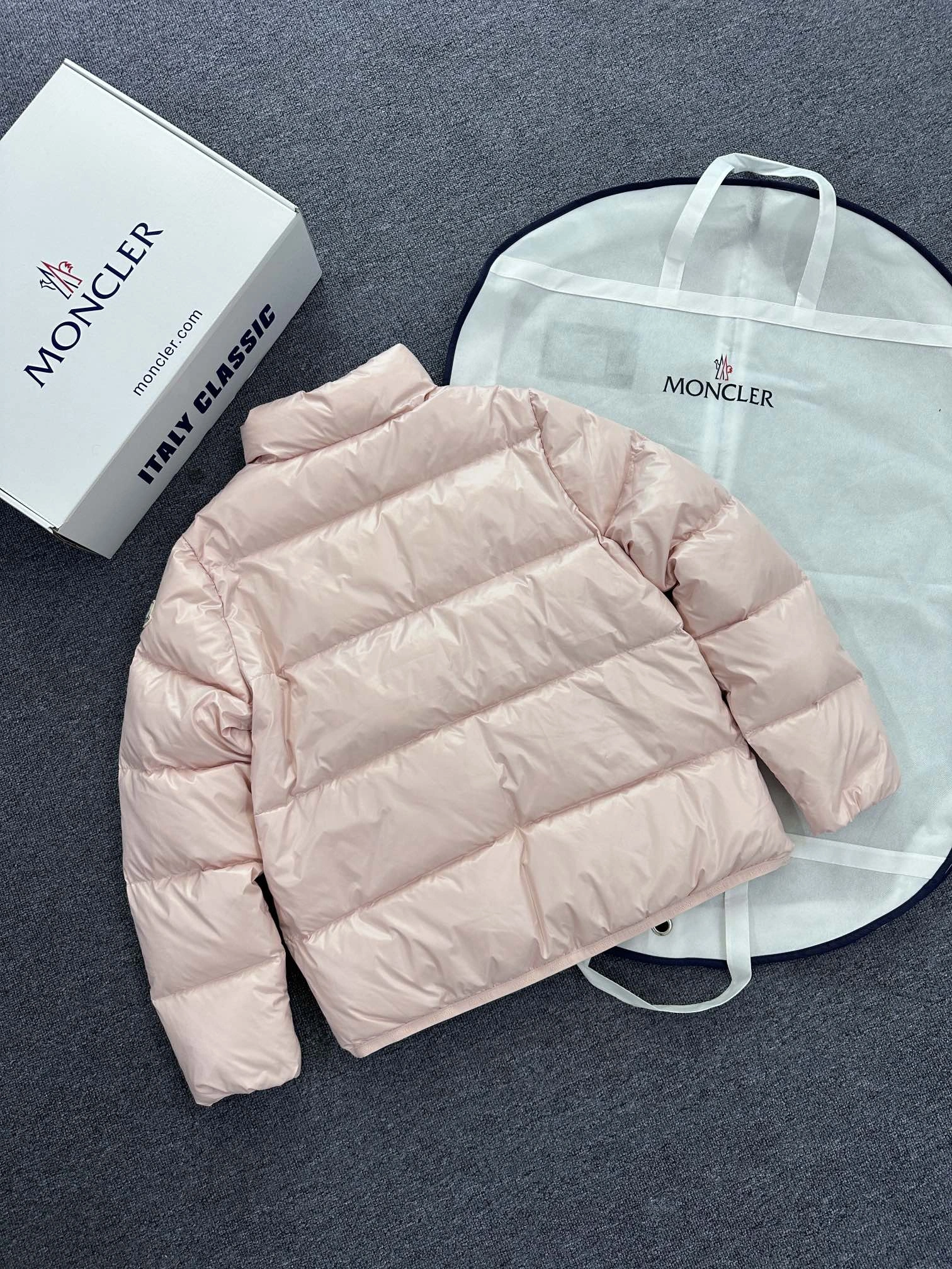 Moncler Down Jackets FastDry 145896