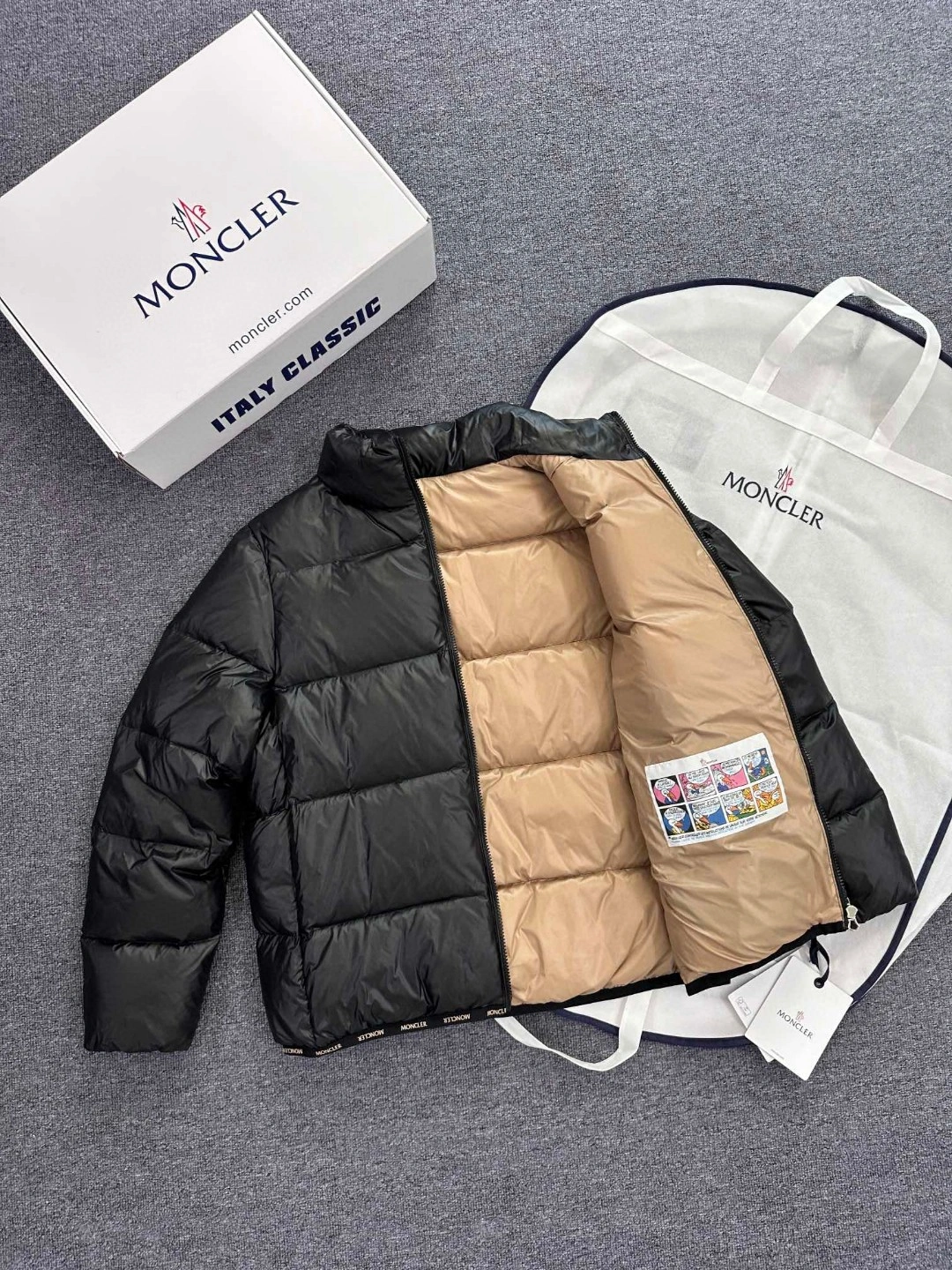 Casual Moncler Down Jackets 145894