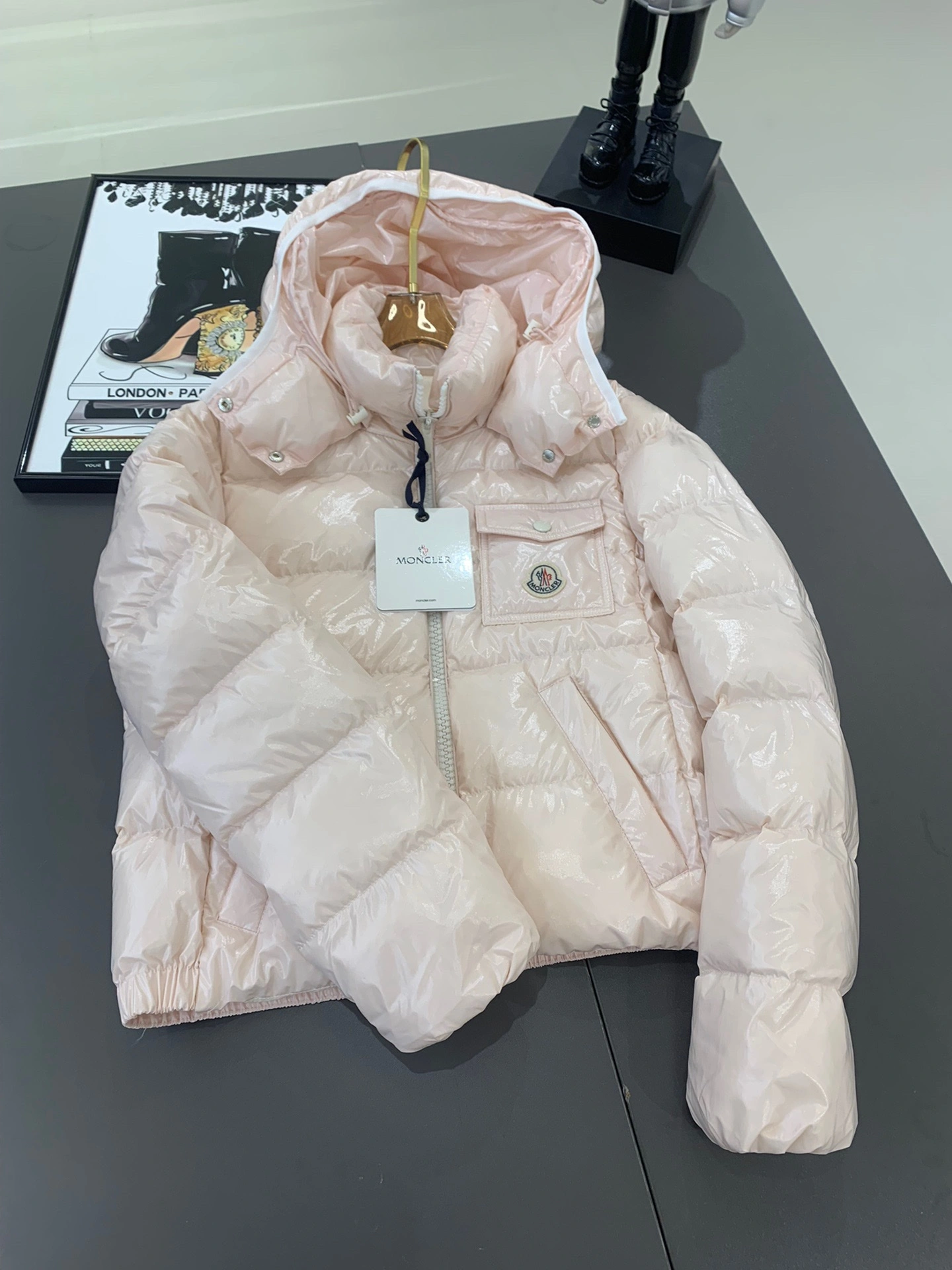 Moncler Down Jackets Casual 145891