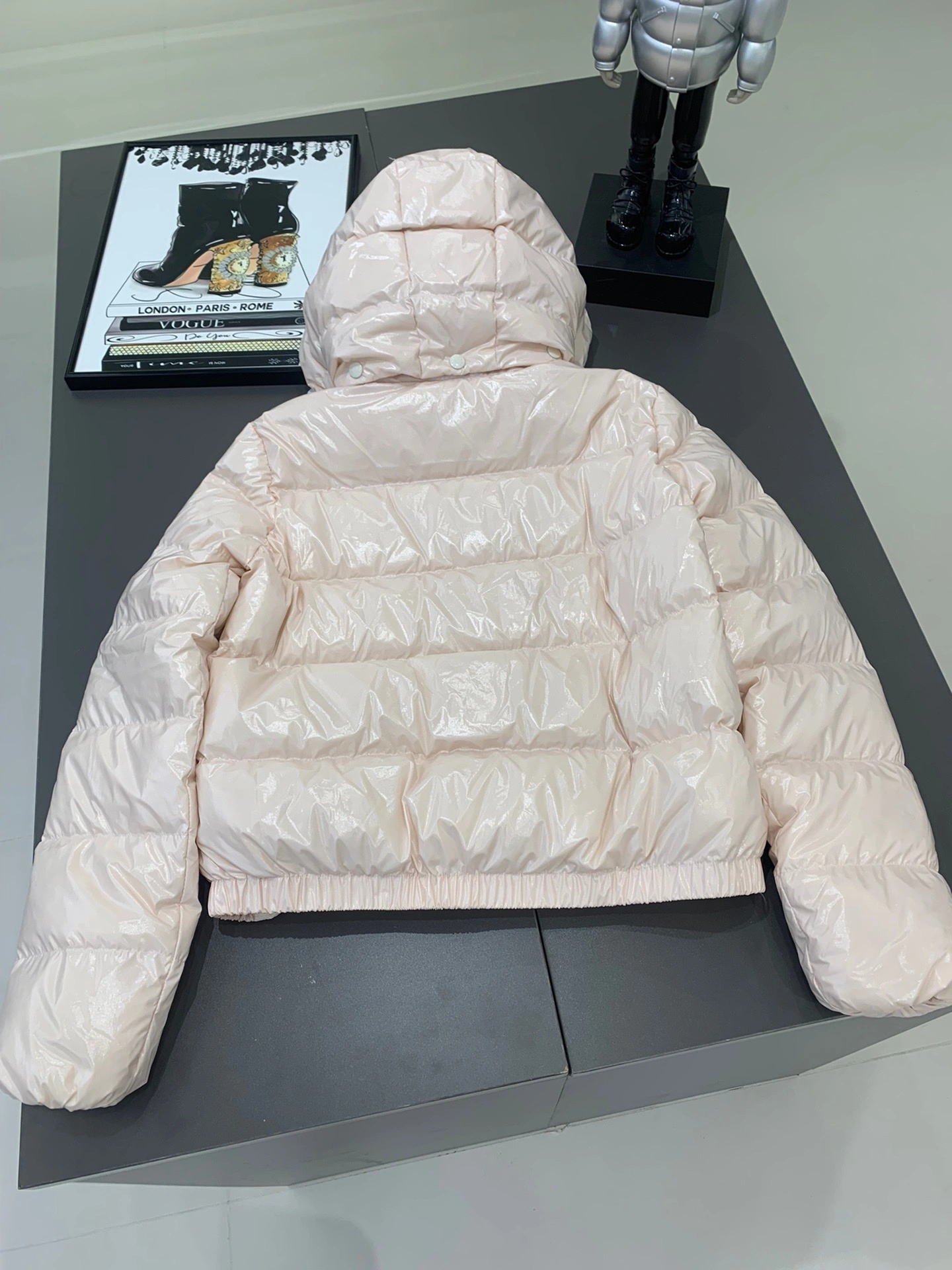 Moncler Down Jackets Casual 145891