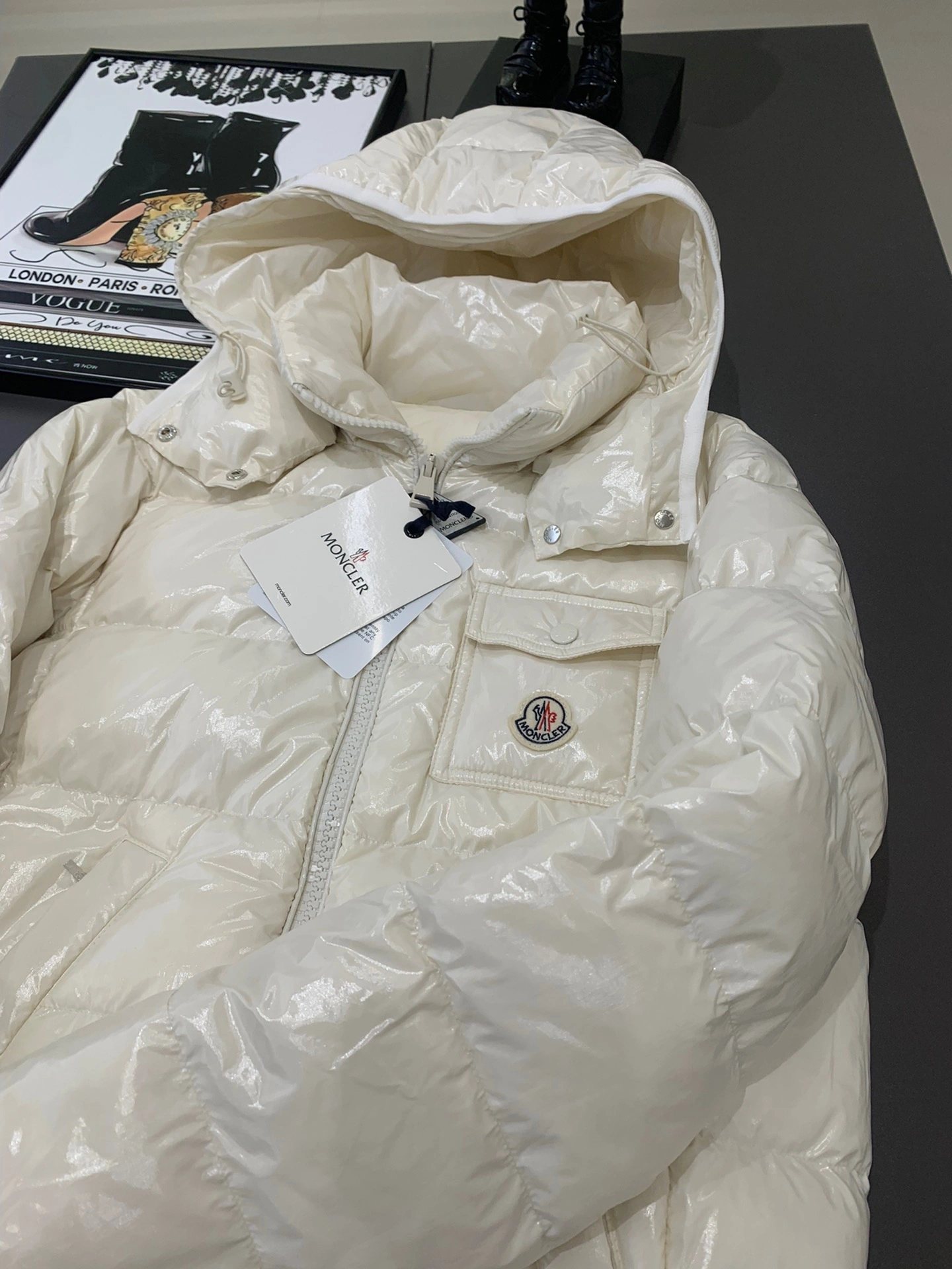 ModernLook Moncler Down Jackets 145885