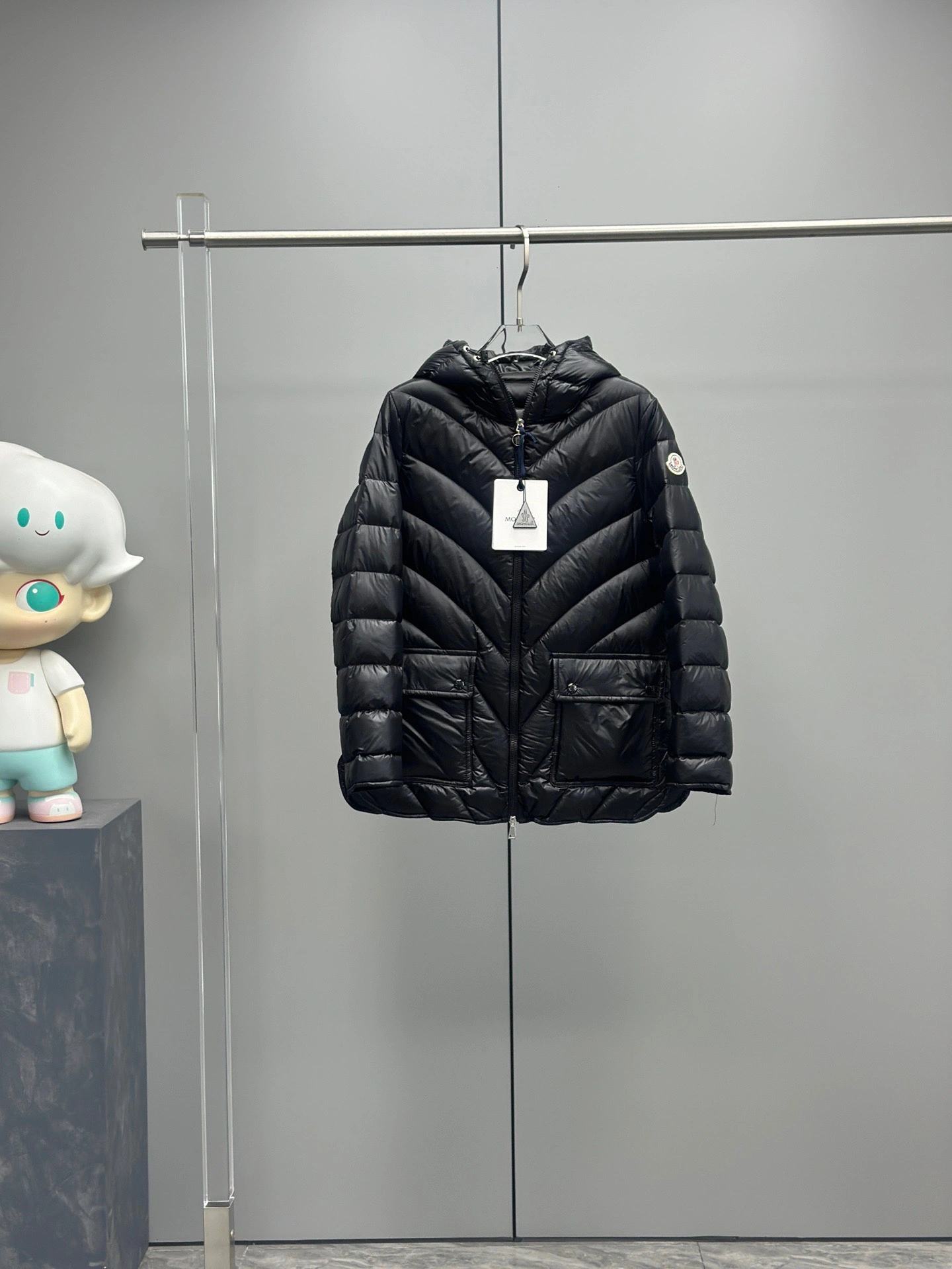 Moncler Down Jackets WeatherProof 145880