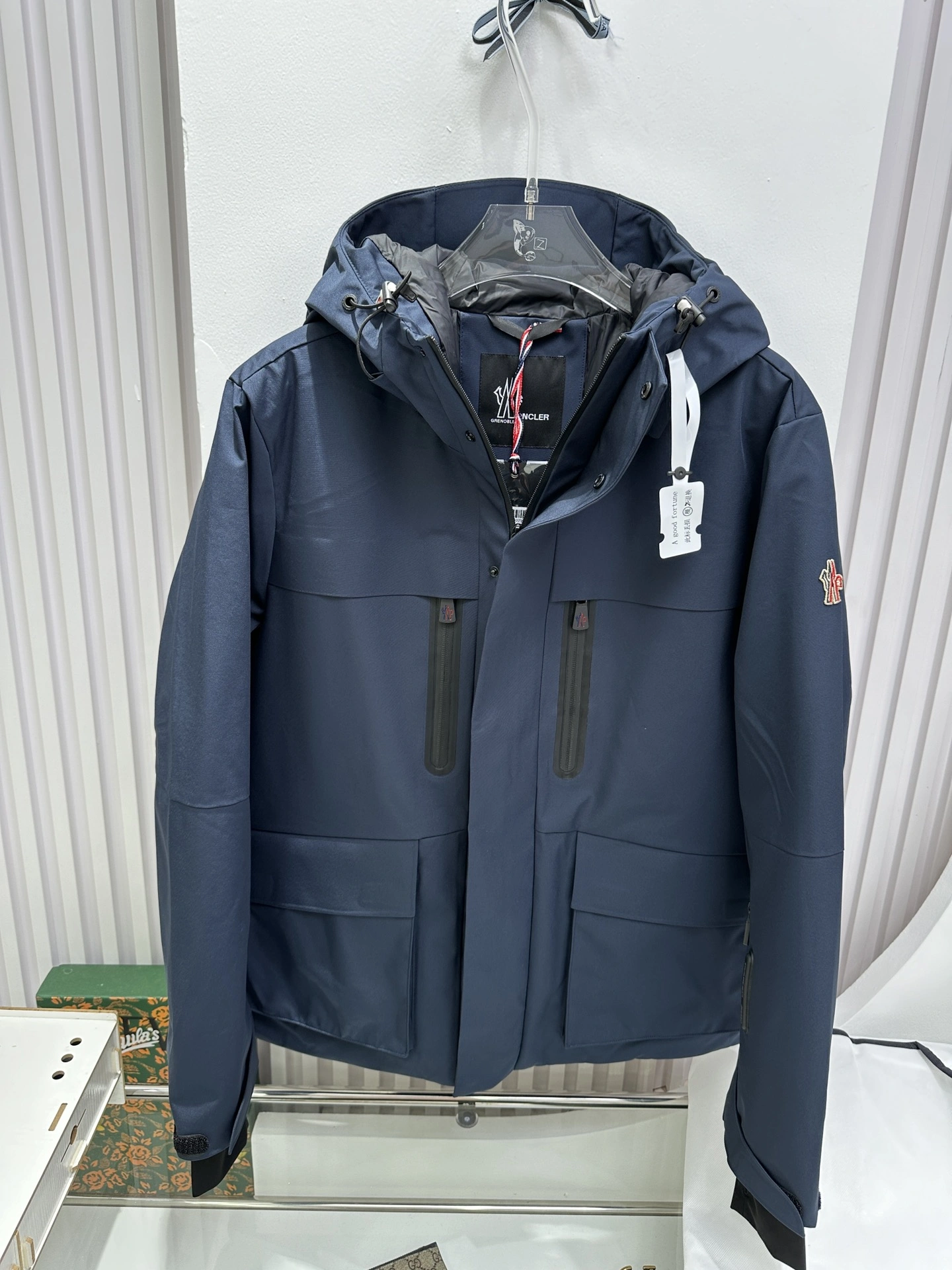 Moncler Down Jackets Modern 145865