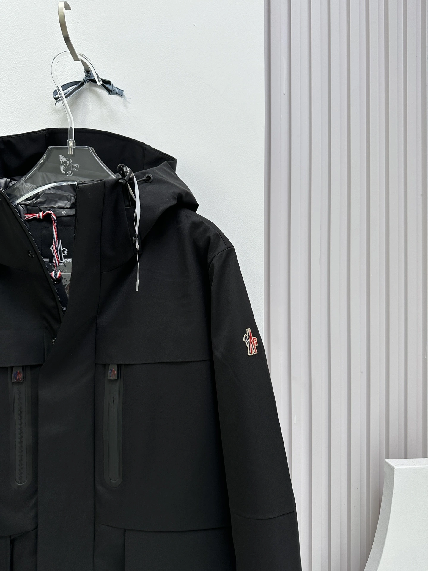 Moncler Down Jackets TravelReady 145871