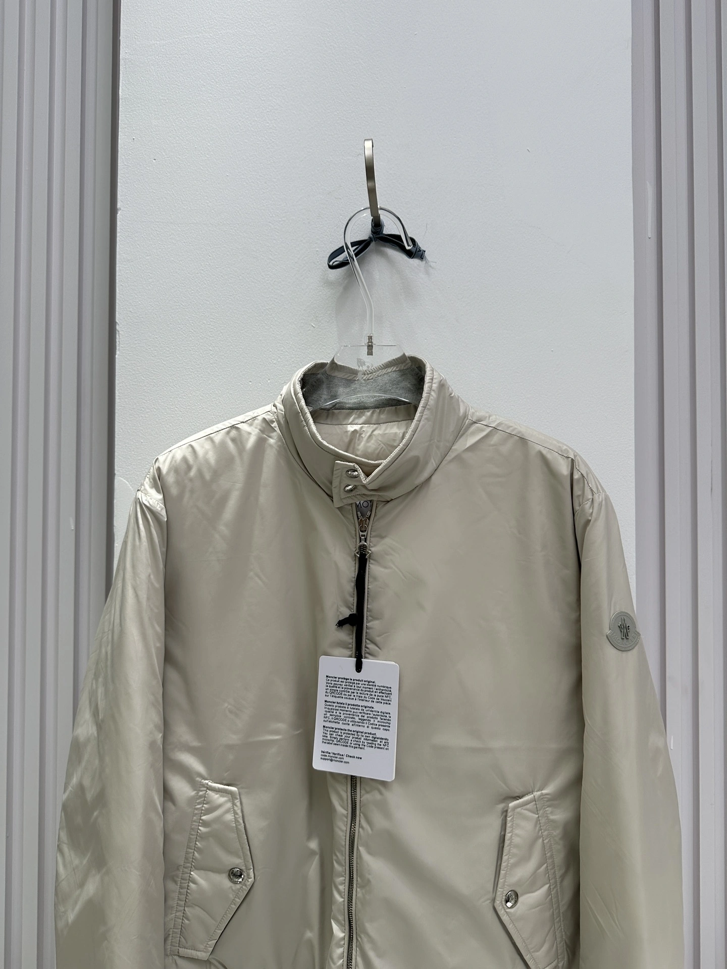 Sporty Moncler Down Jackets 145883