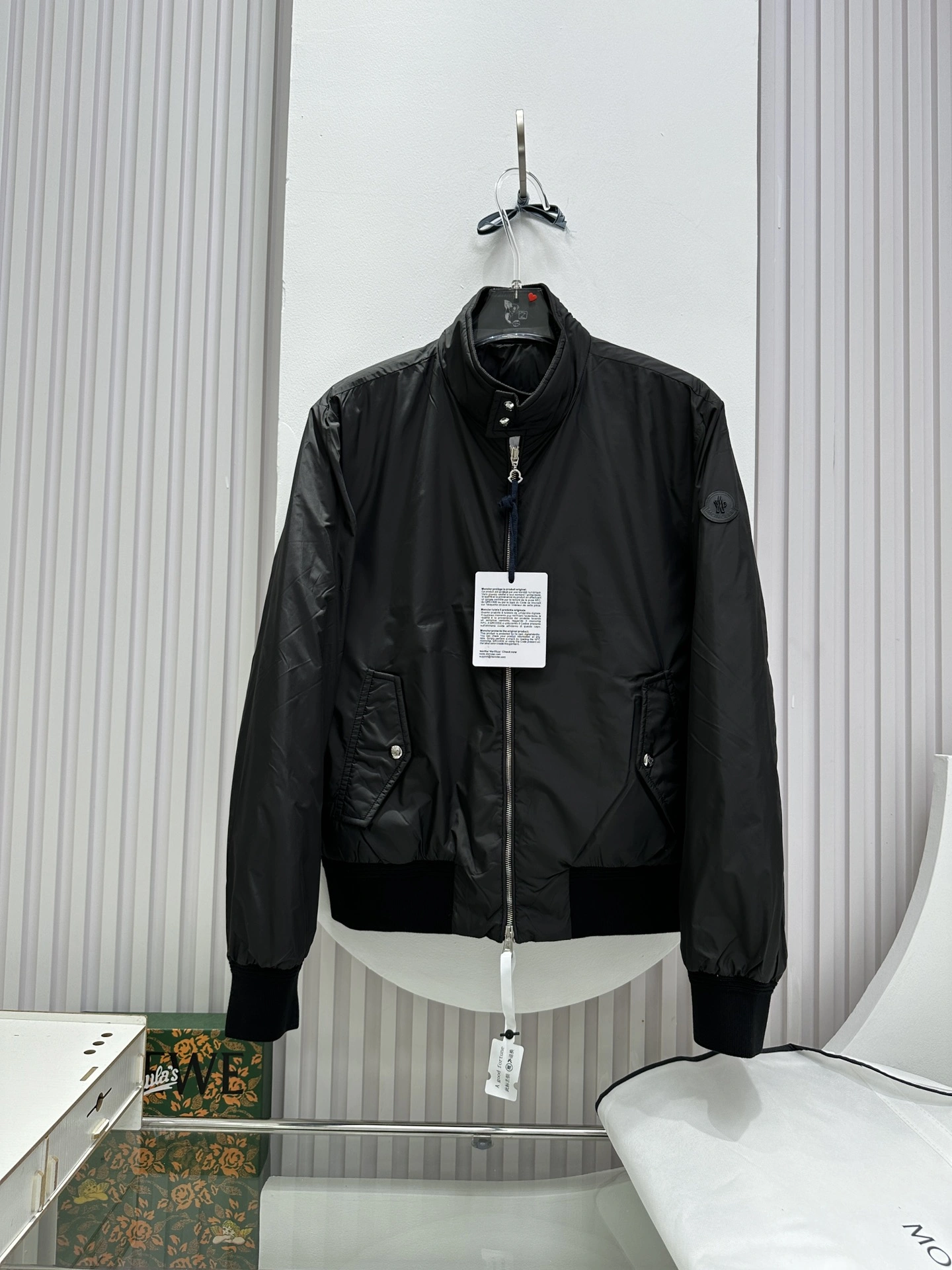 Comfortable Moncler Down Jackets 145876