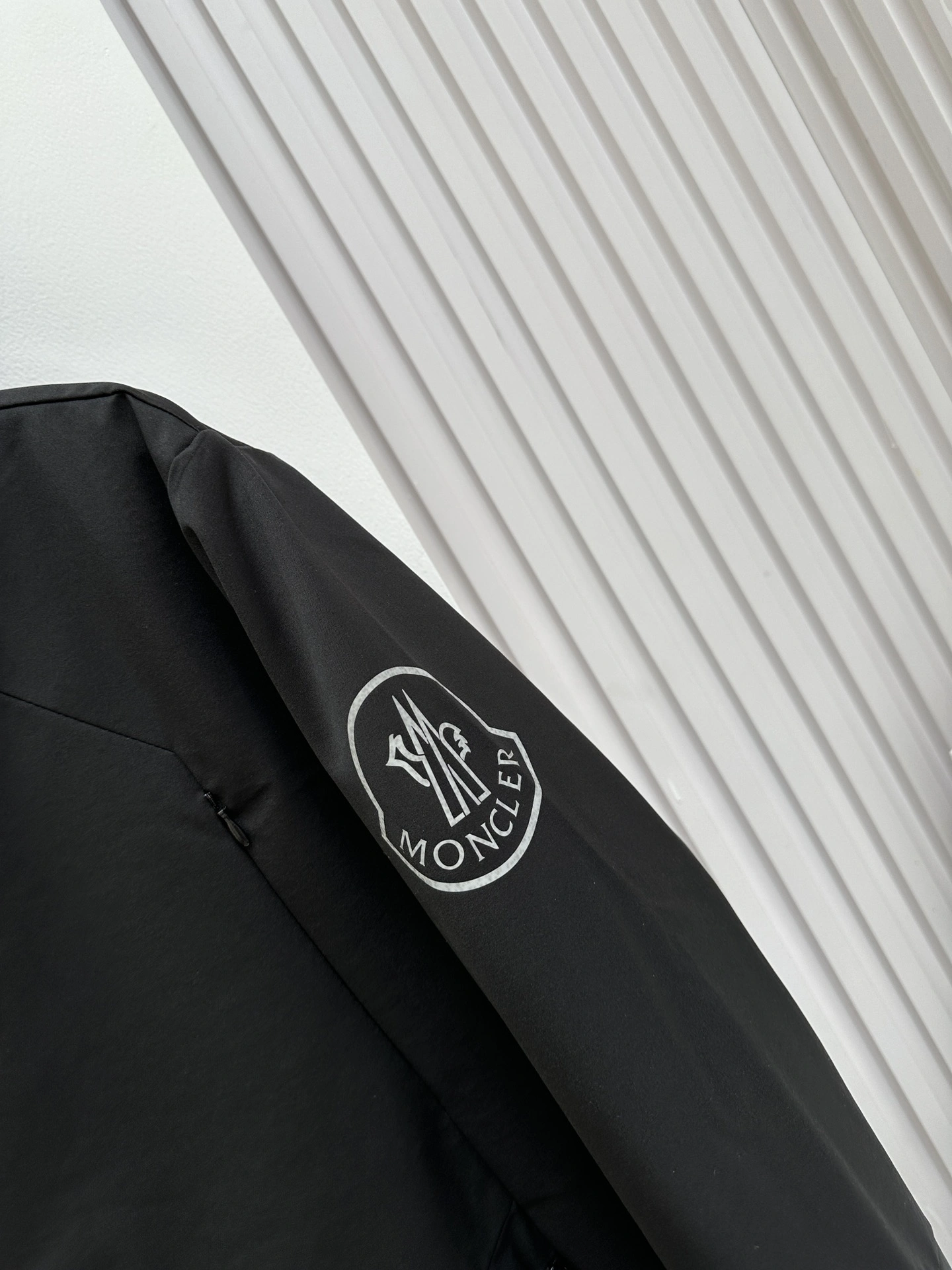 EasyMatch Moncler Down Jackets 145868