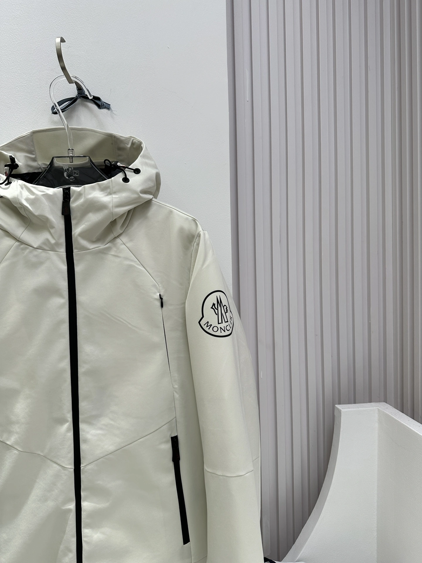 Sustainable Moncler Down Jackets 145866