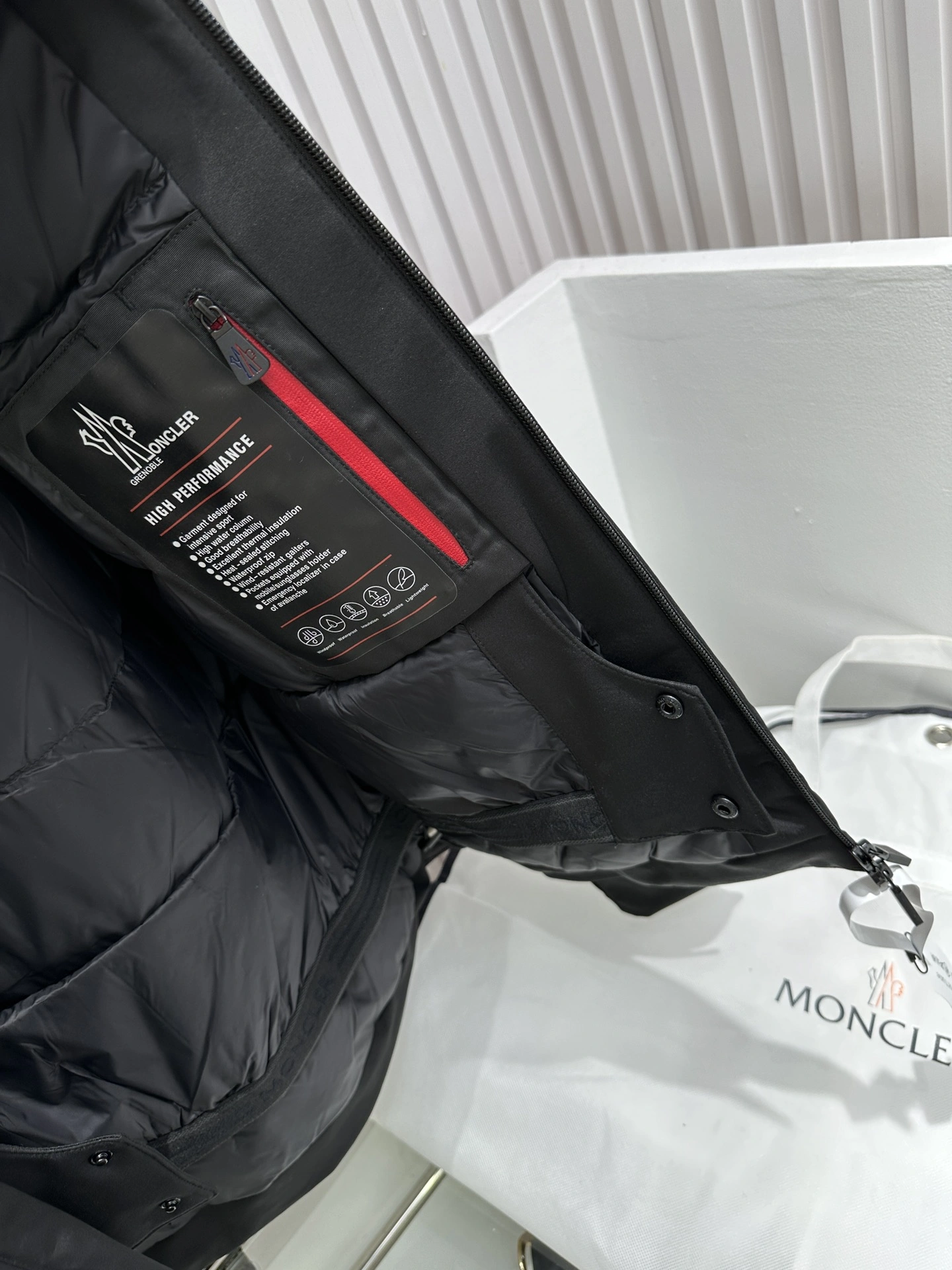 OnTrend Moncler Down Jackets 145857