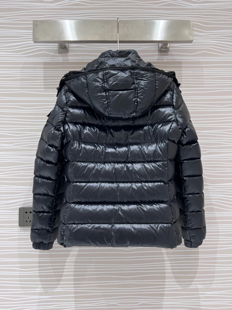 Moncler Down Jackets Durable 145873