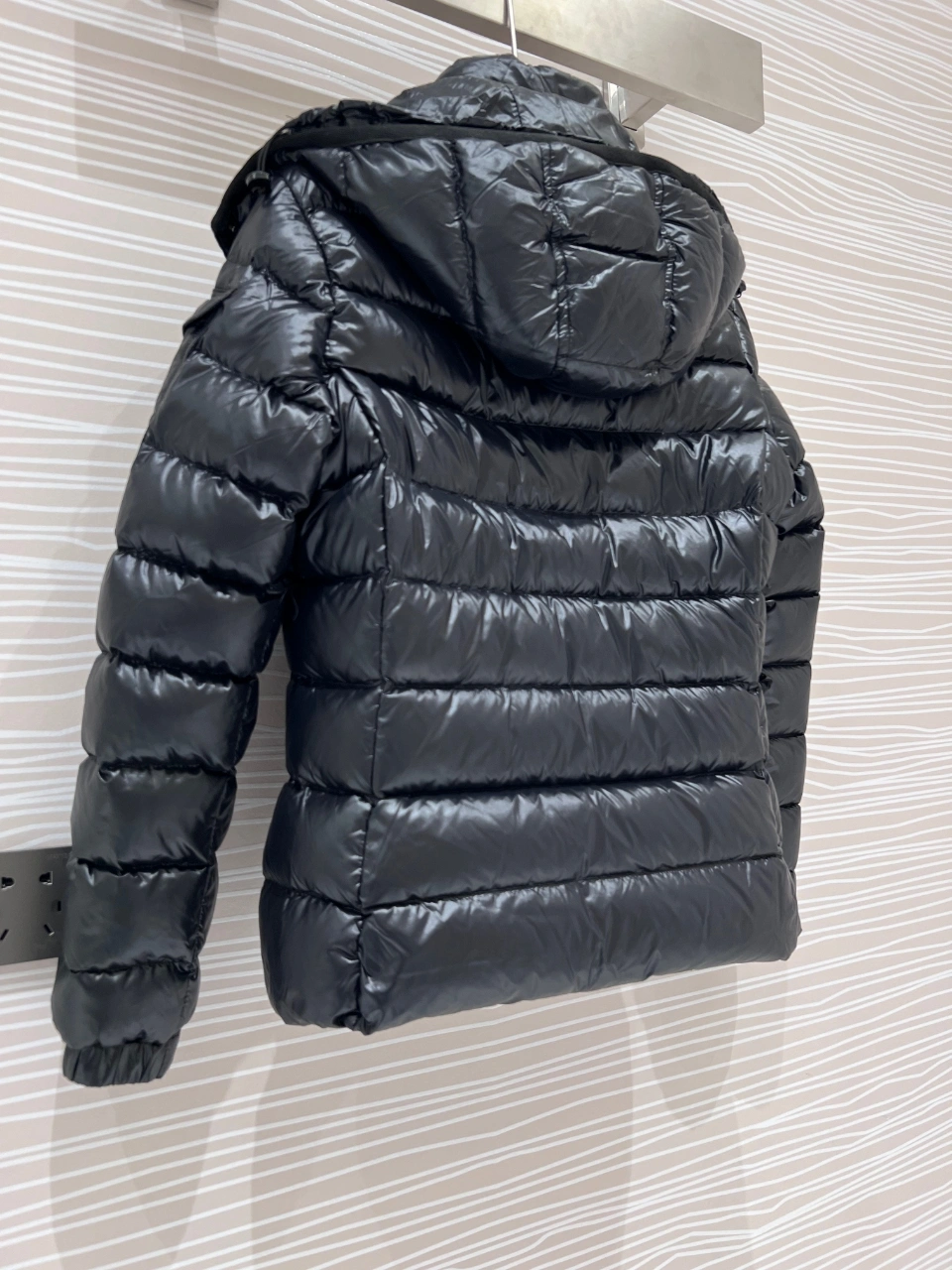 Moncler Down Jackets Durable 145873