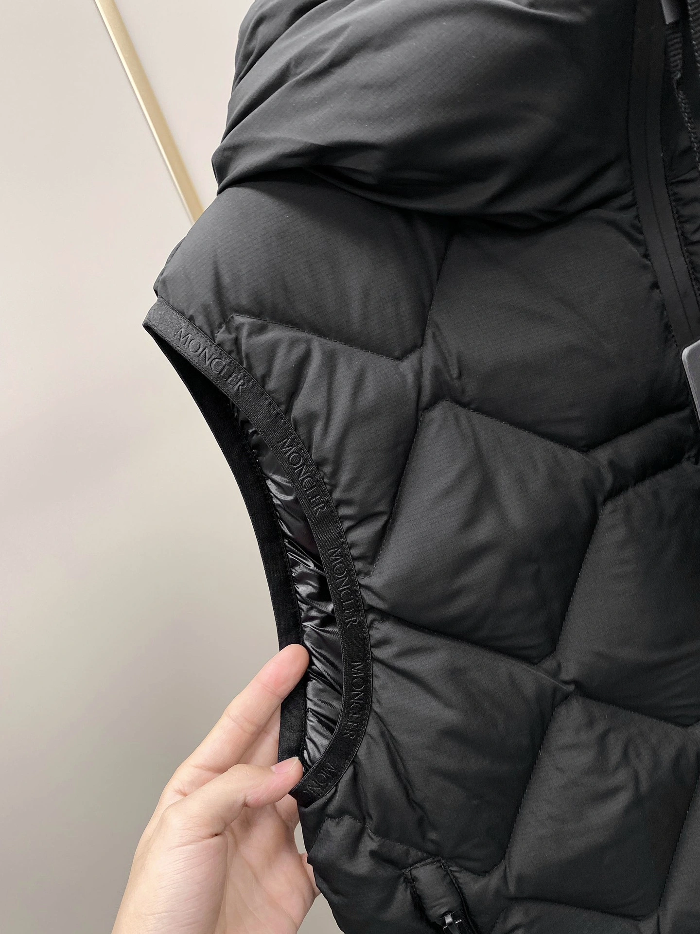 Moncler Down Jackets ZipUp 145856