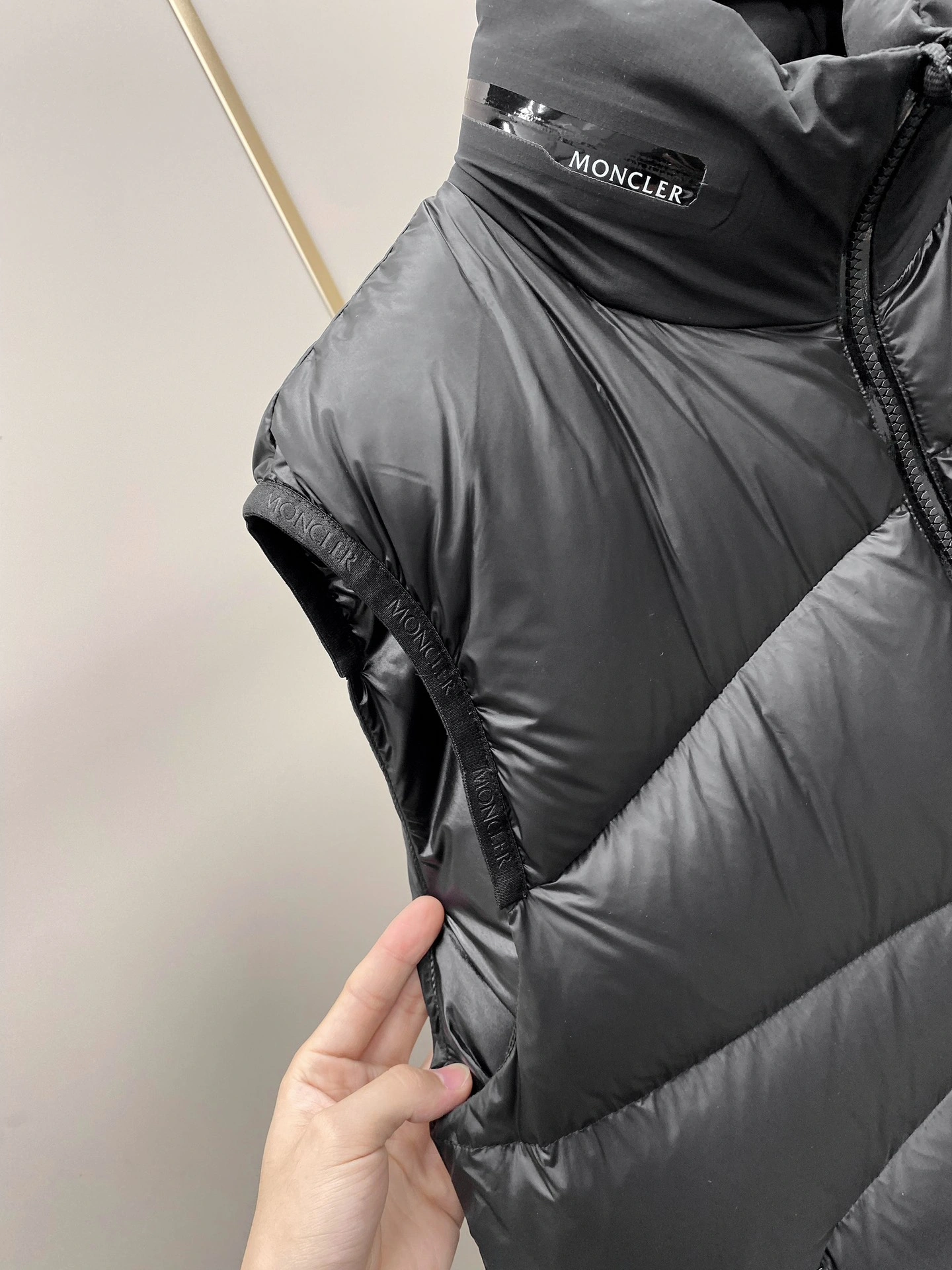 Sophisticated Moncler Down Jackets 145861