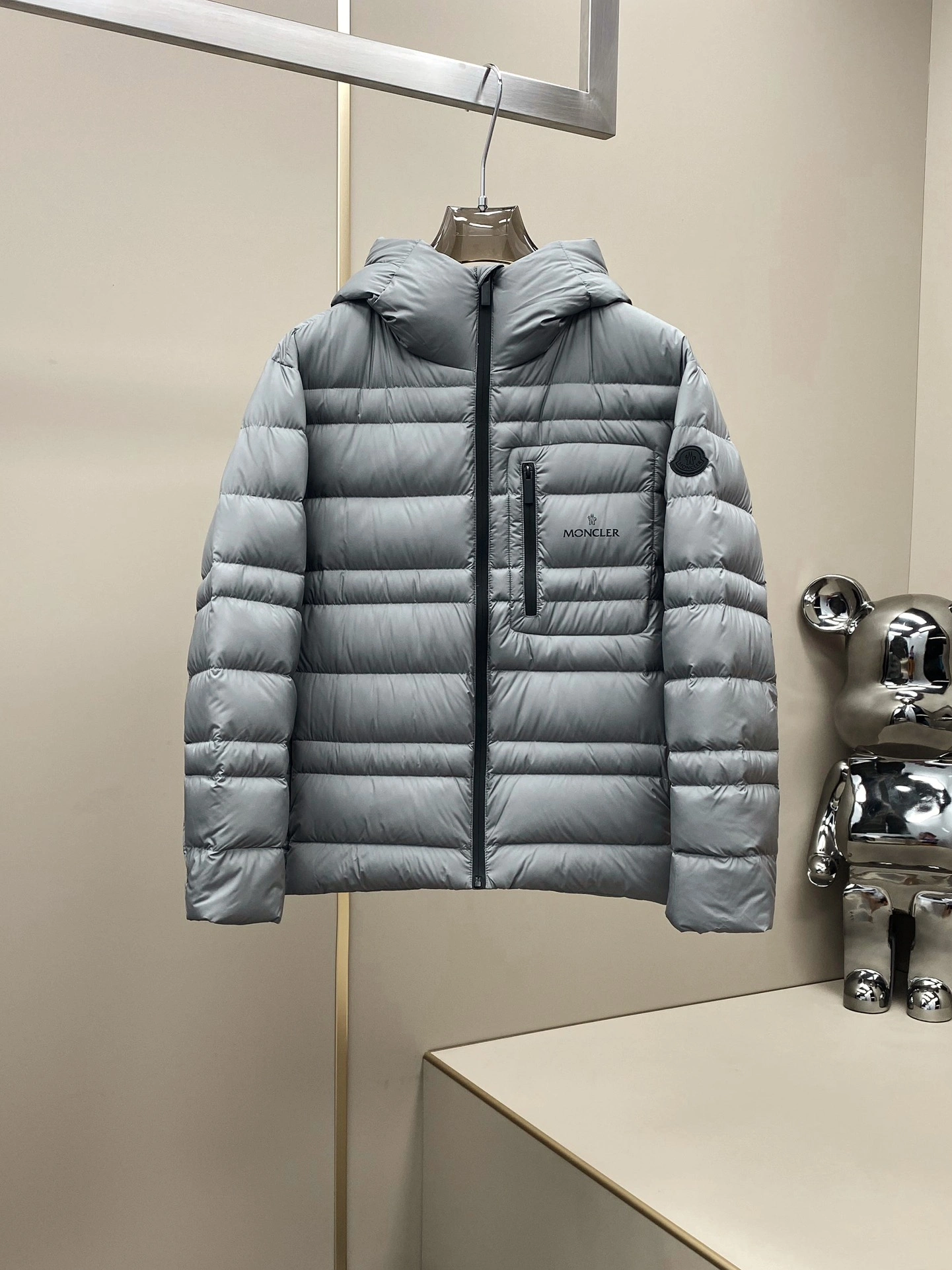NewStyle Moncler Down Jackets 145854