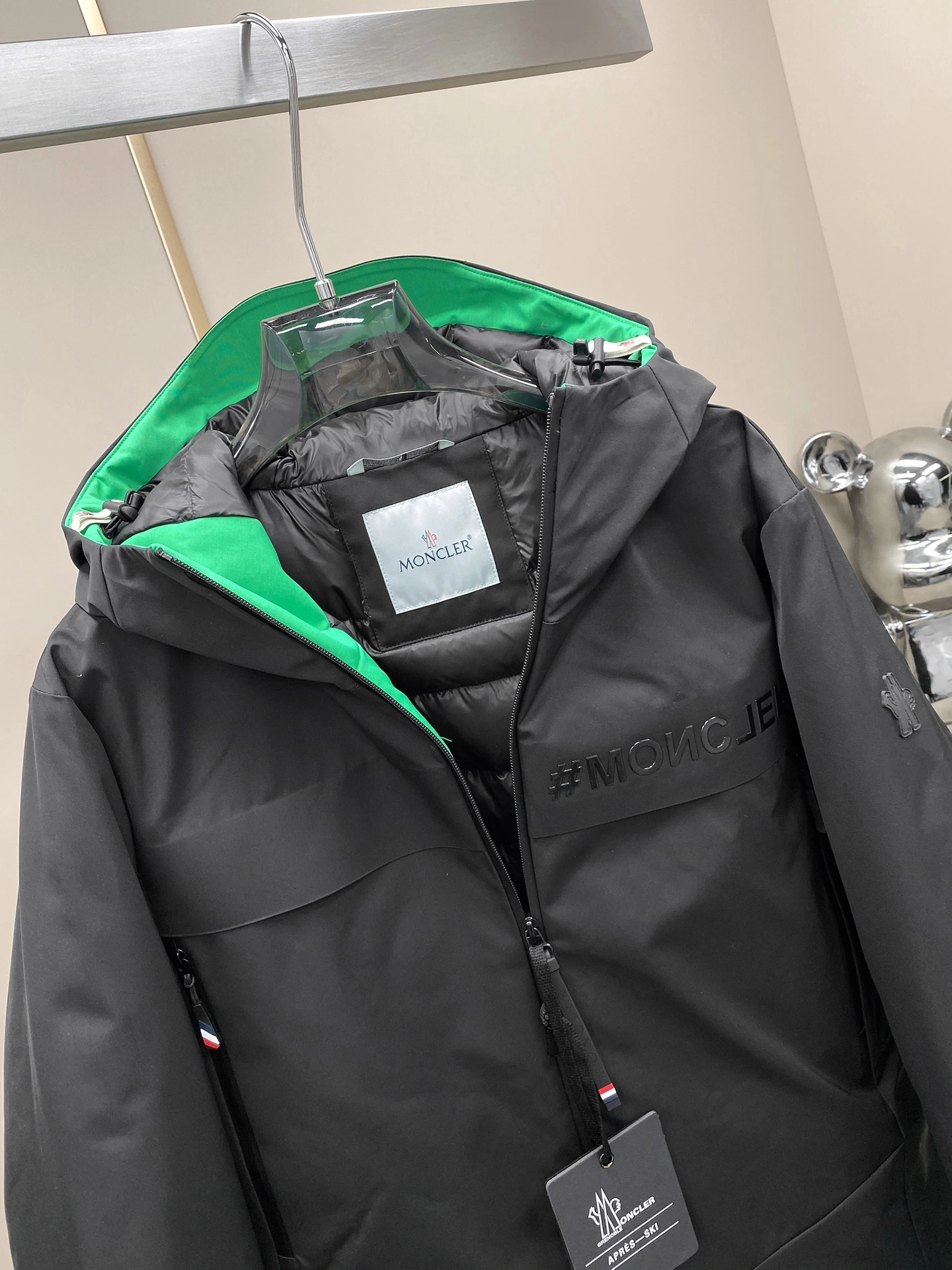 Moncler Down Jackets Lightweight 145852
