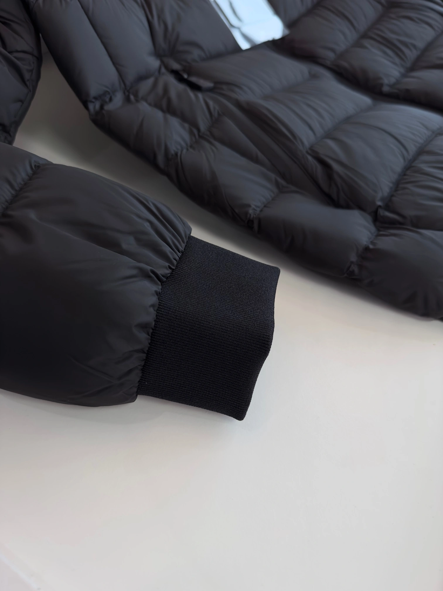 SunProtective Moncler Down Jackets 145850