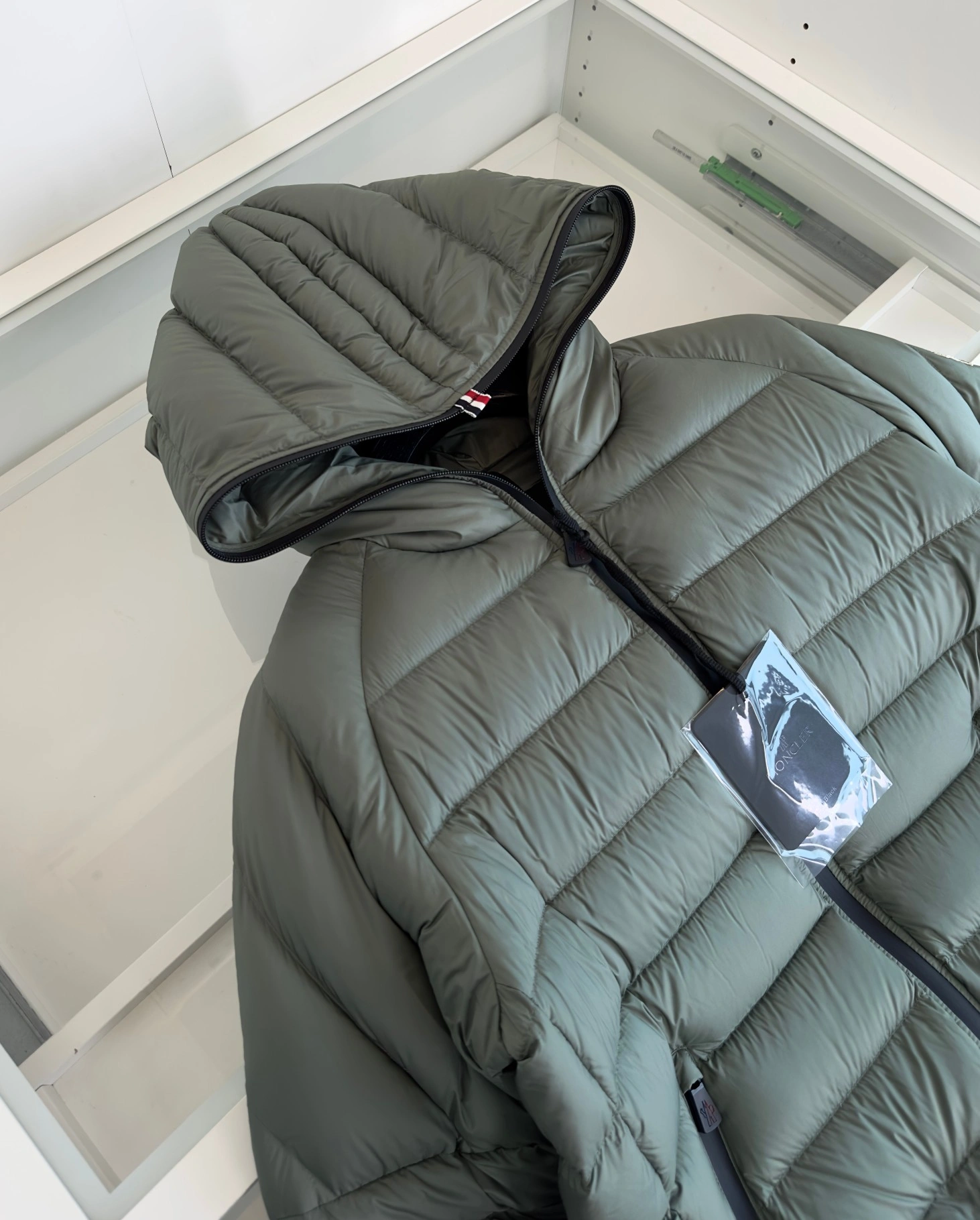 Moncler Down Jackets Unisex 145847