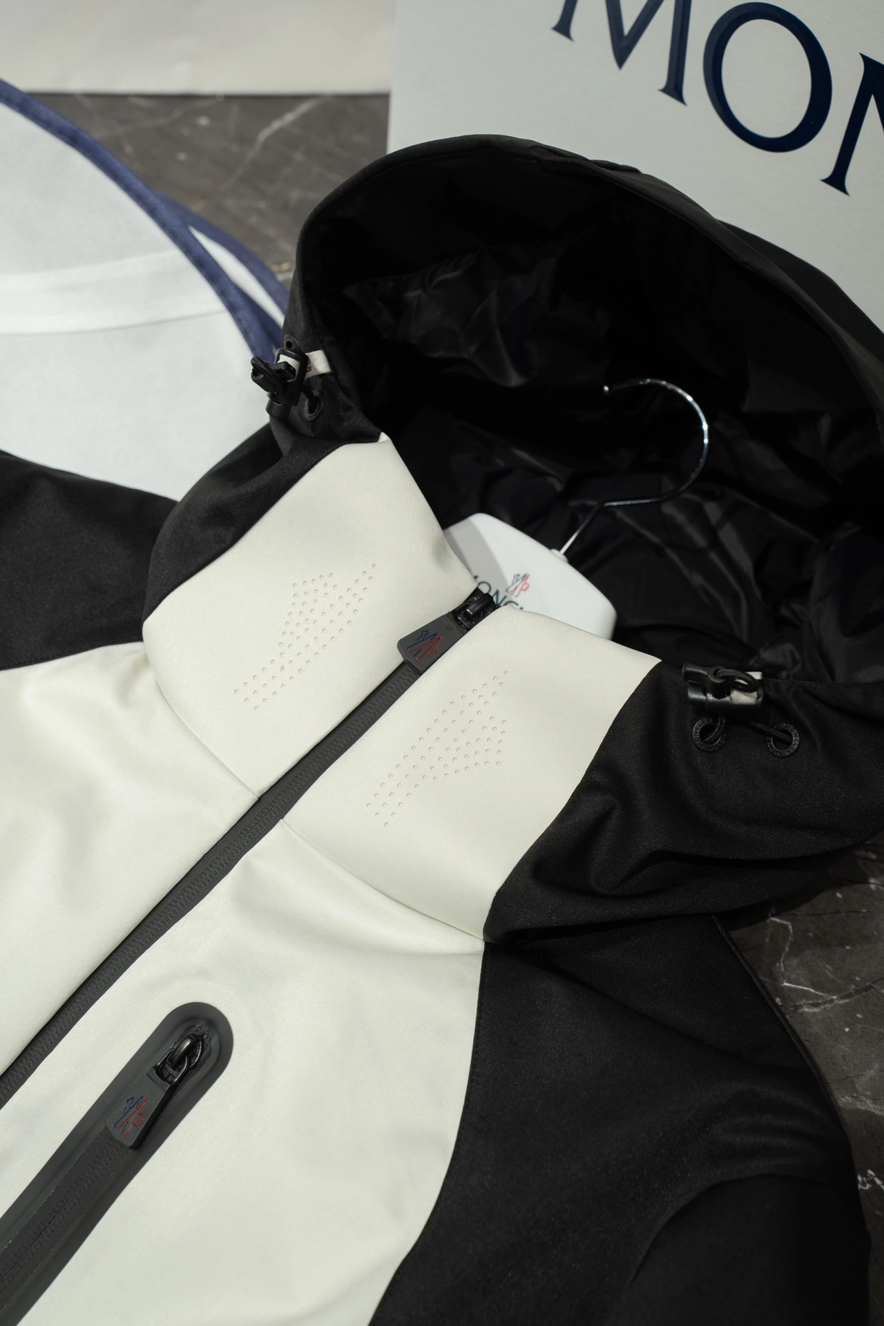 Moncler Down Jackets Trendy 145849