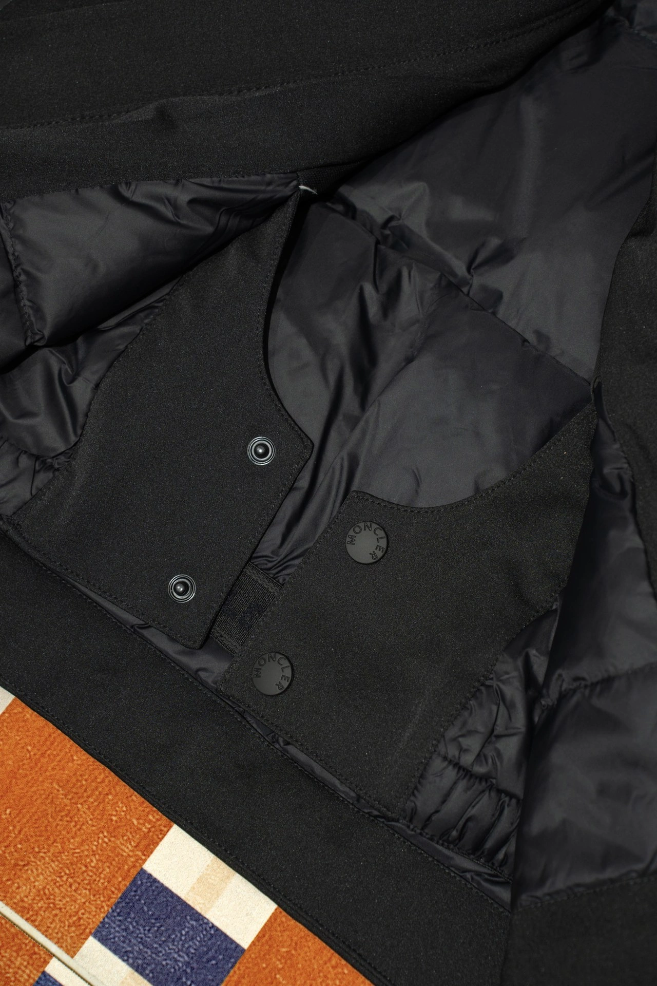 Durable Moncler Down Jackets 145844