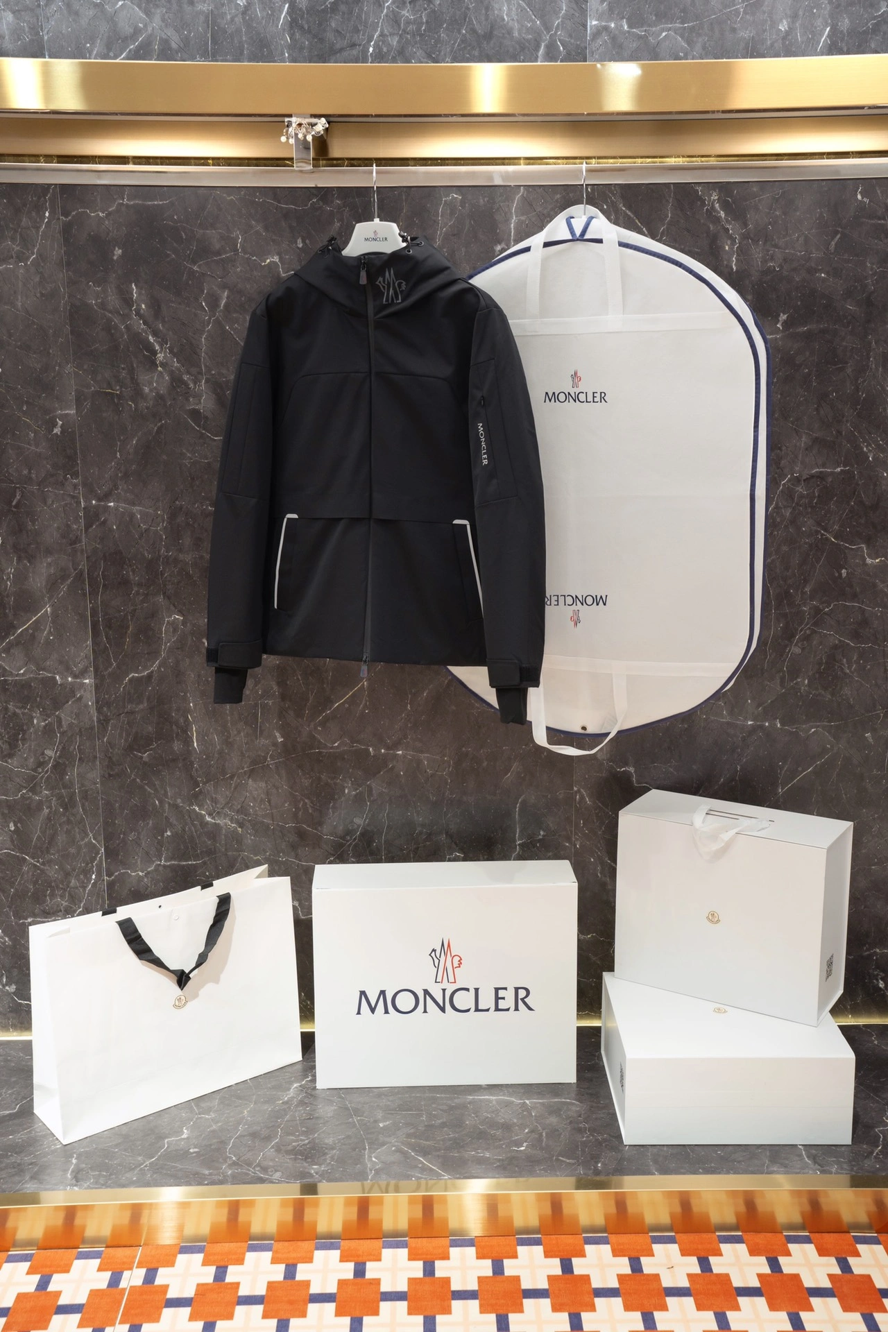 Tailored Moncler Down Jackets 145848
