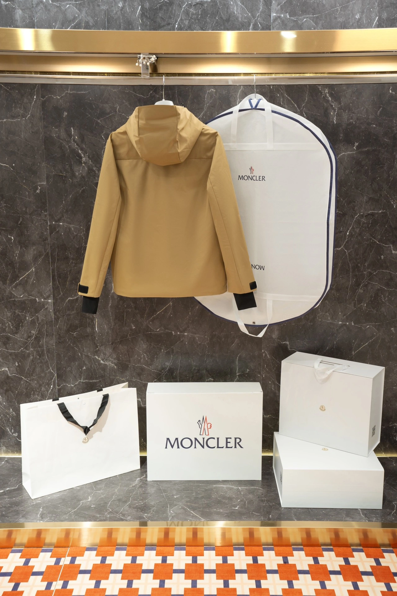 Moncler Down Jackets MultiPurpose 145842