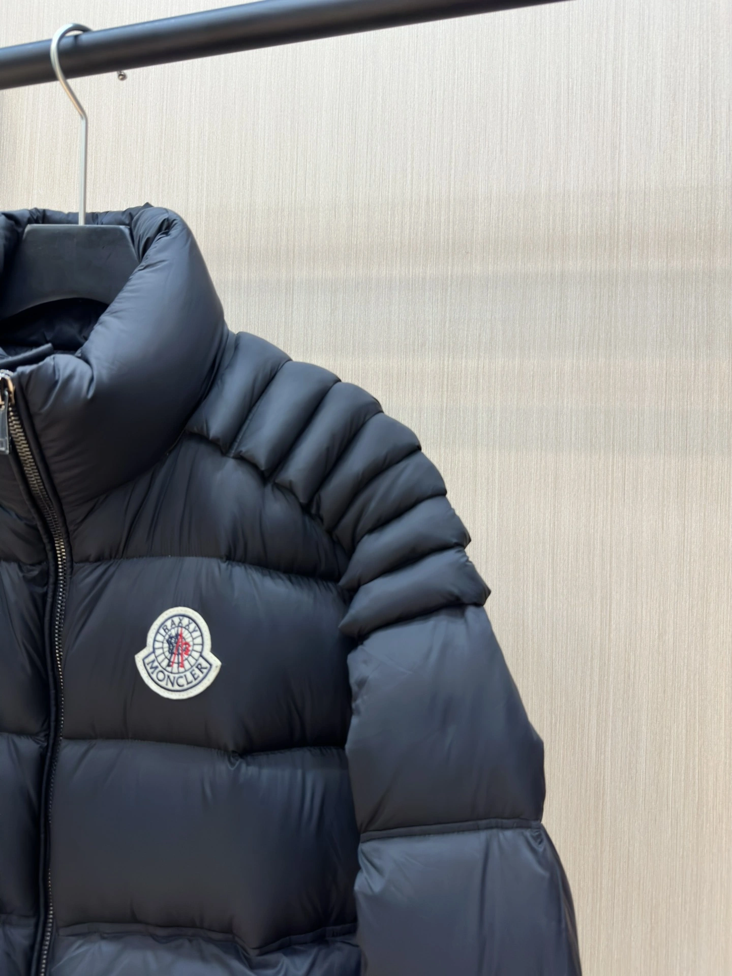 FreshLook Moncler Down Jackets 145839
