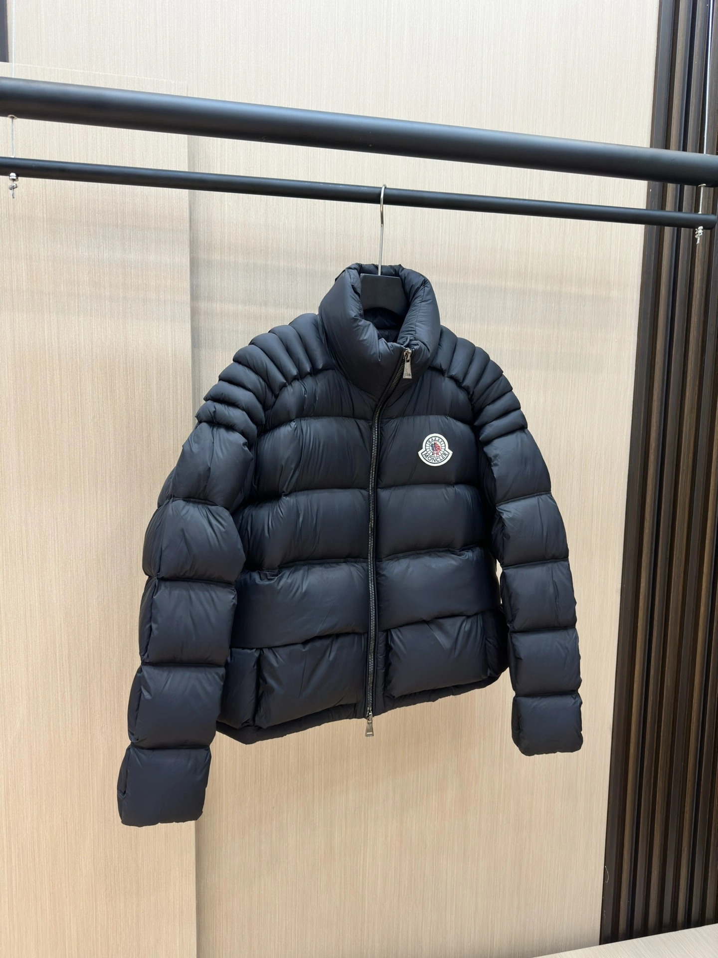 FreshLook Moncler Down Jackets 145839