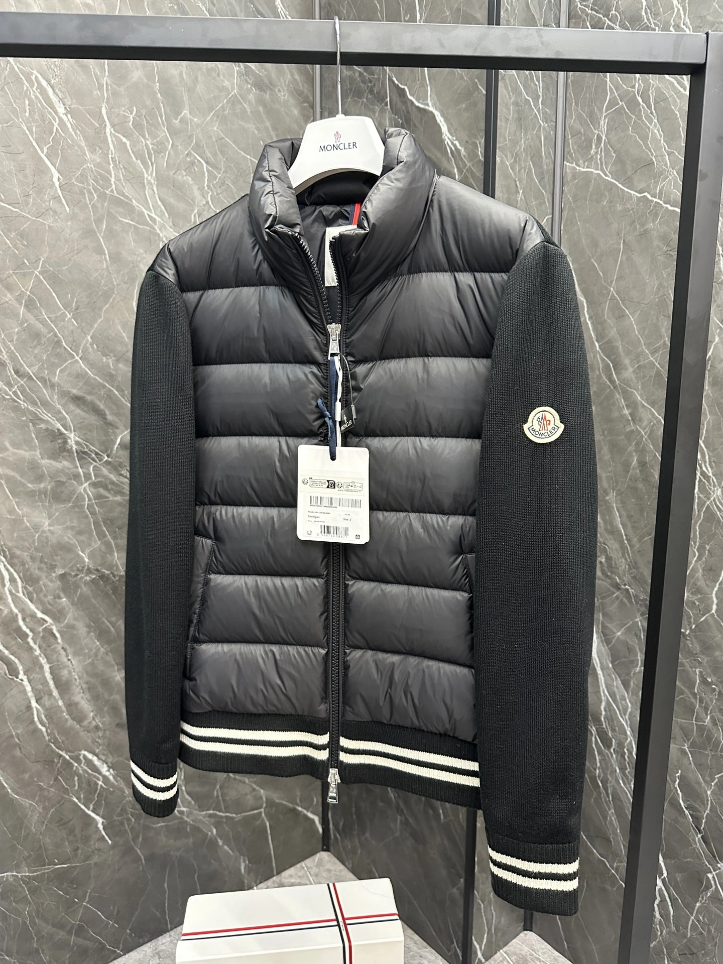 Moncler Down Jackets SunProtective 145826