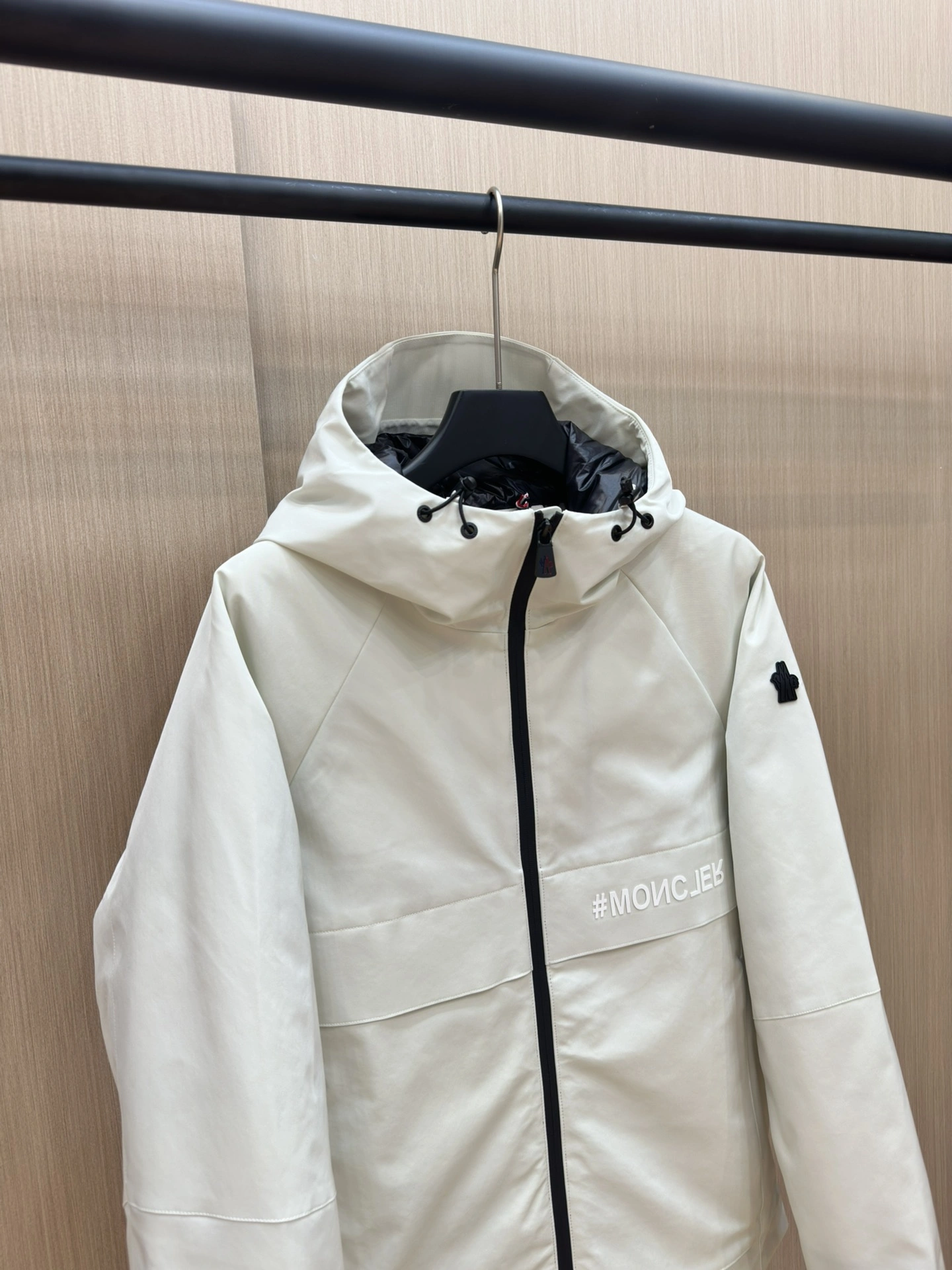 Moncler Down Jackets Reliable 145831