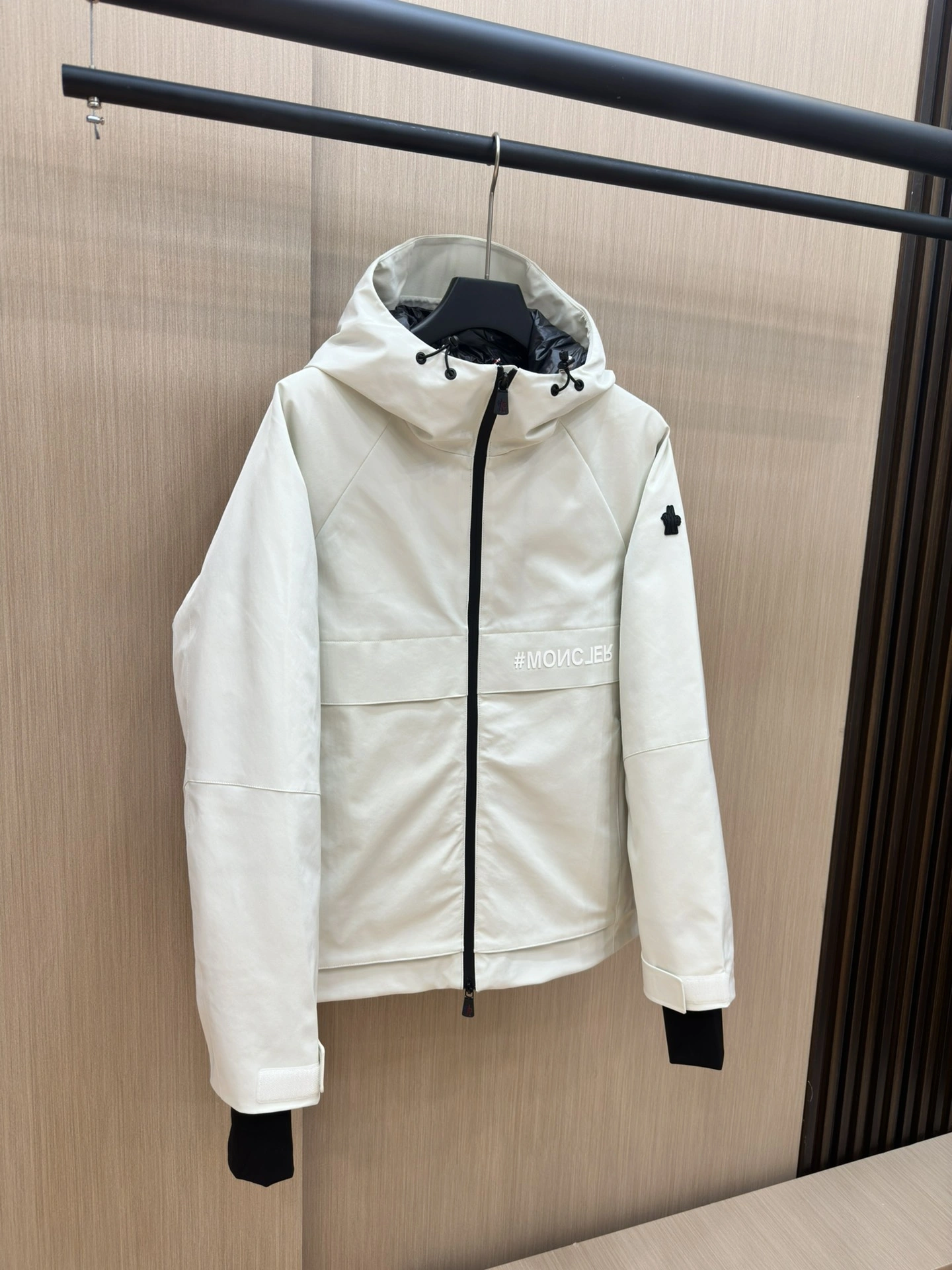 Moncler Down Jackets Reliable 145831