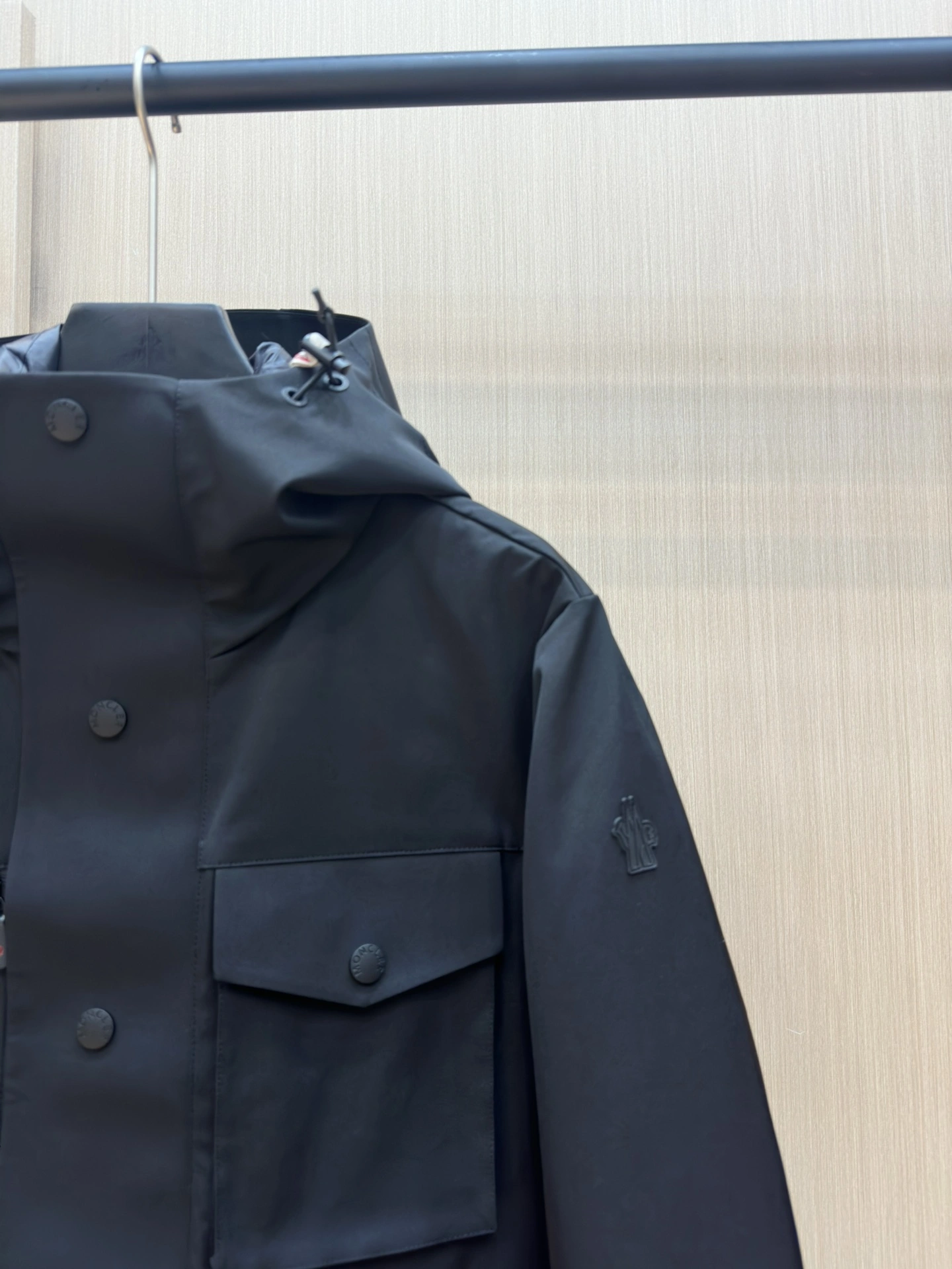 Practical Moncler Down Jackets 145833