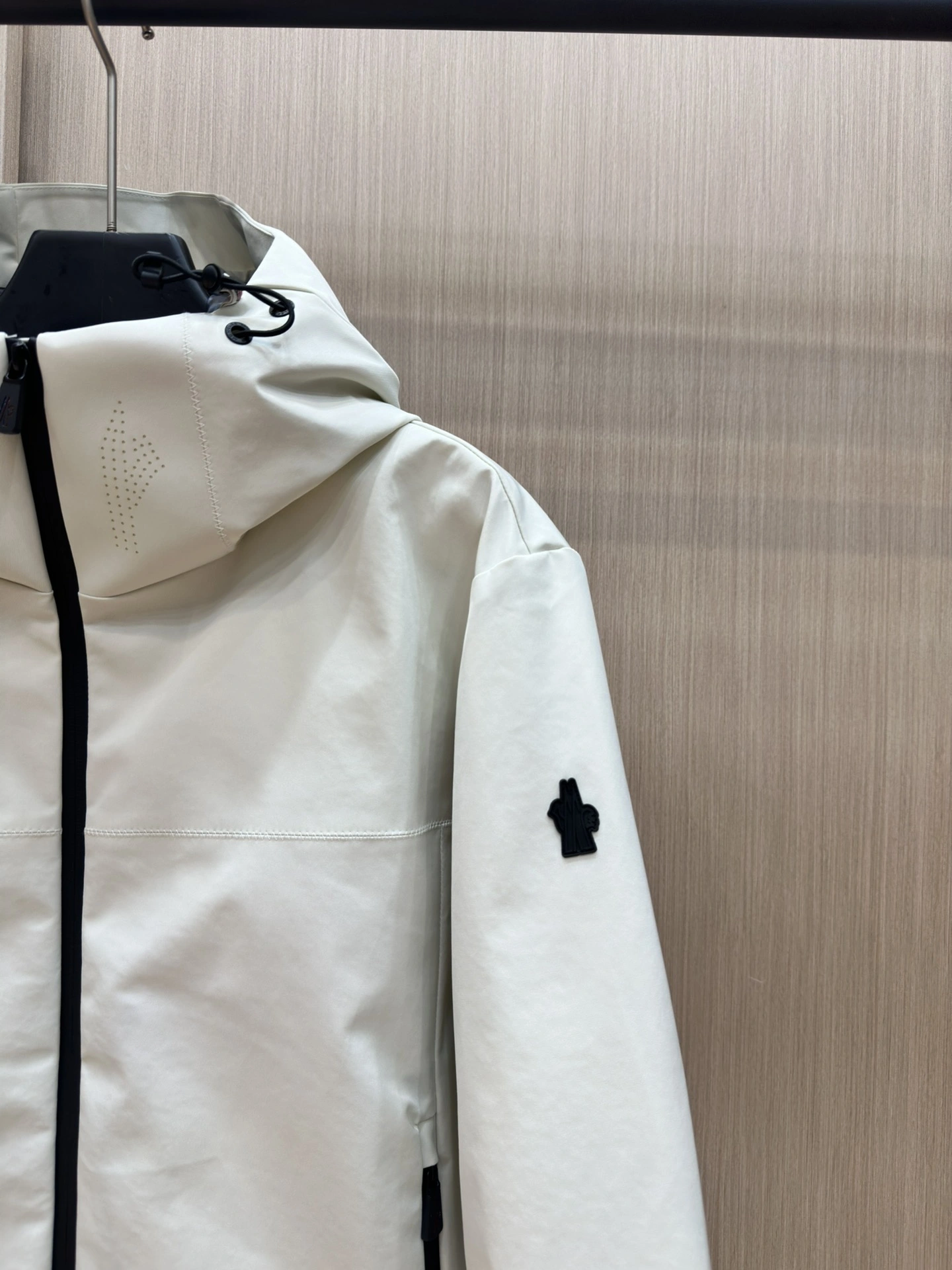 Comfortable Moncler Down Jackets 145836