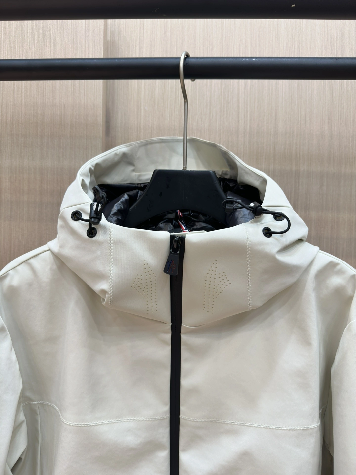 Comfortable Moncler Down Jackets 145836