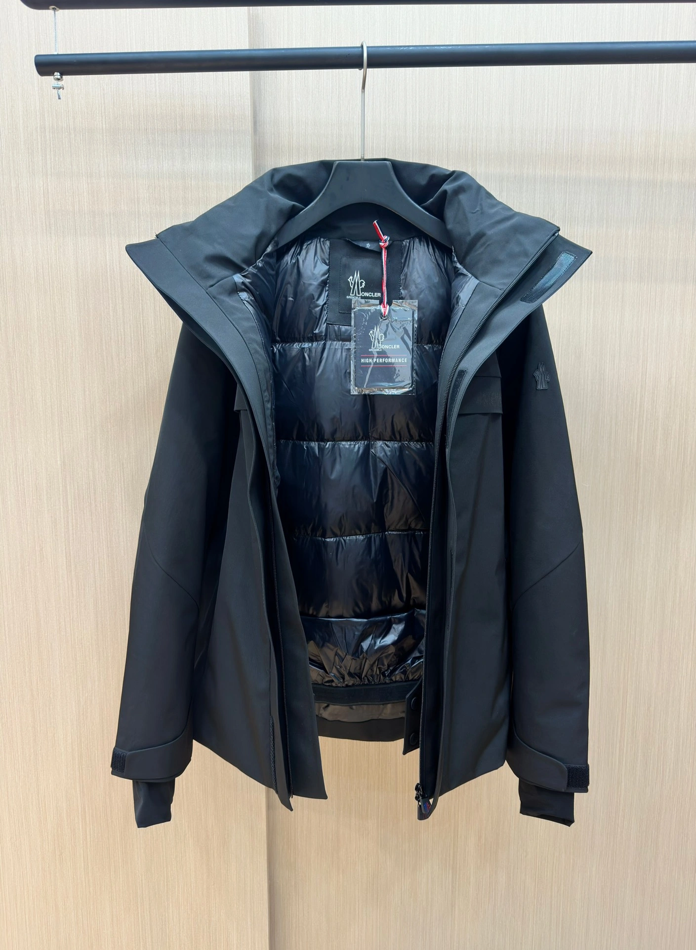 Moncler Down Jackets ZipUp 145825
