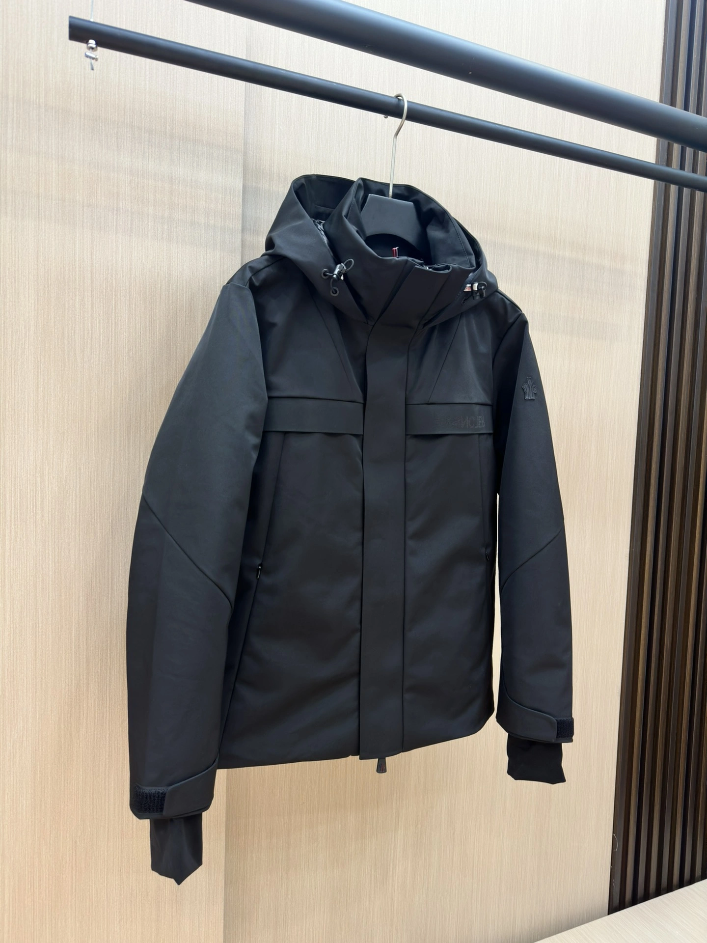 Moncler Down Jackets ZipUp 145825