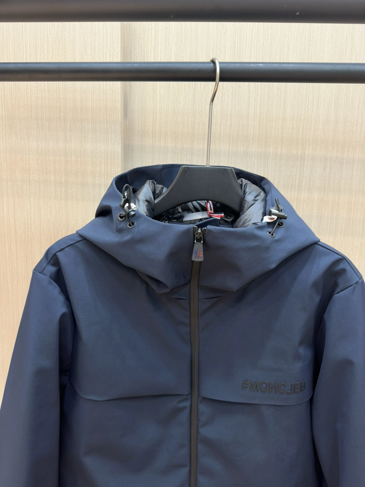 Moncler Down Jackets ComfortFit 145821