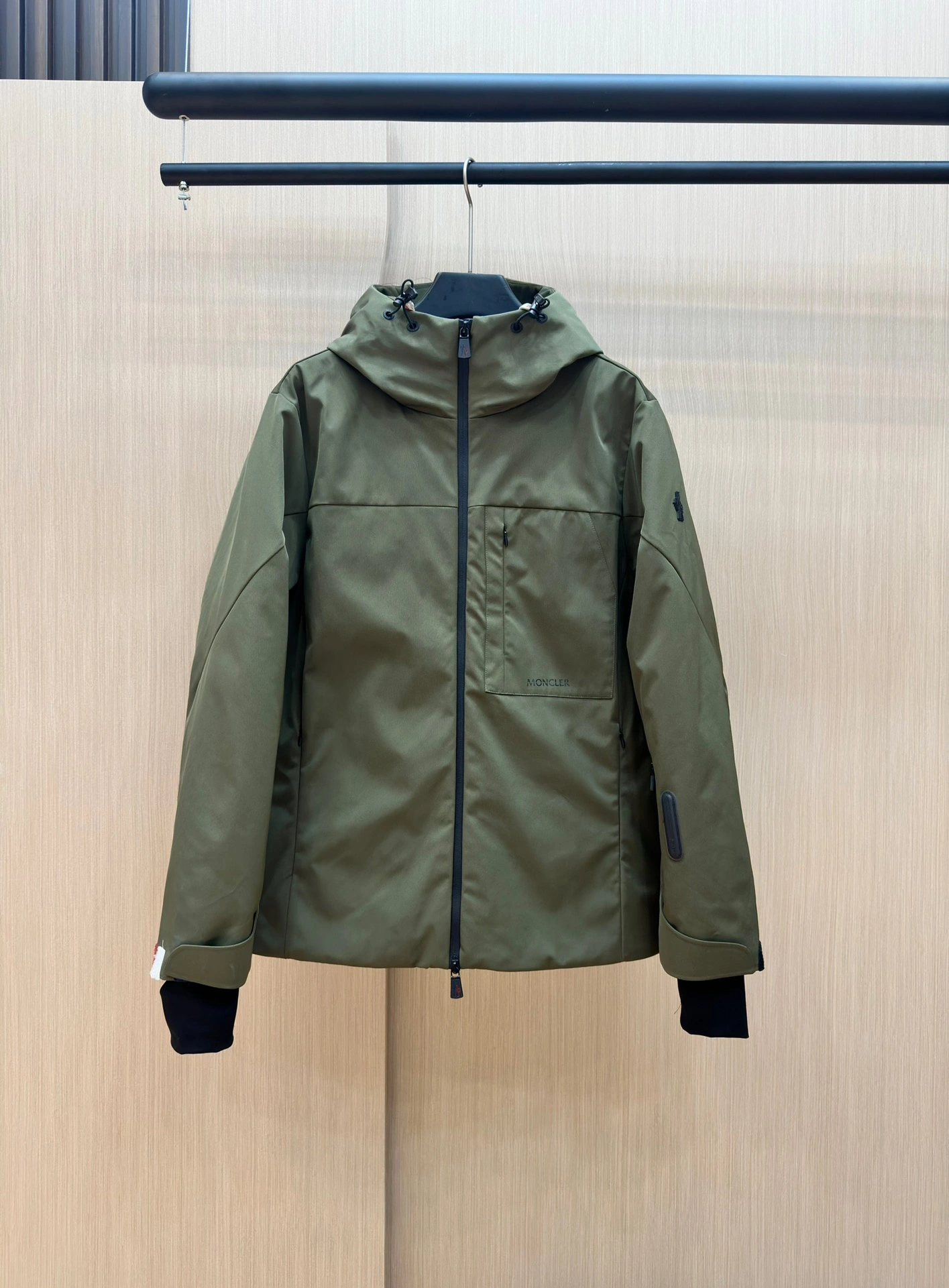 QuickDry Moncler Down Jackets 145838